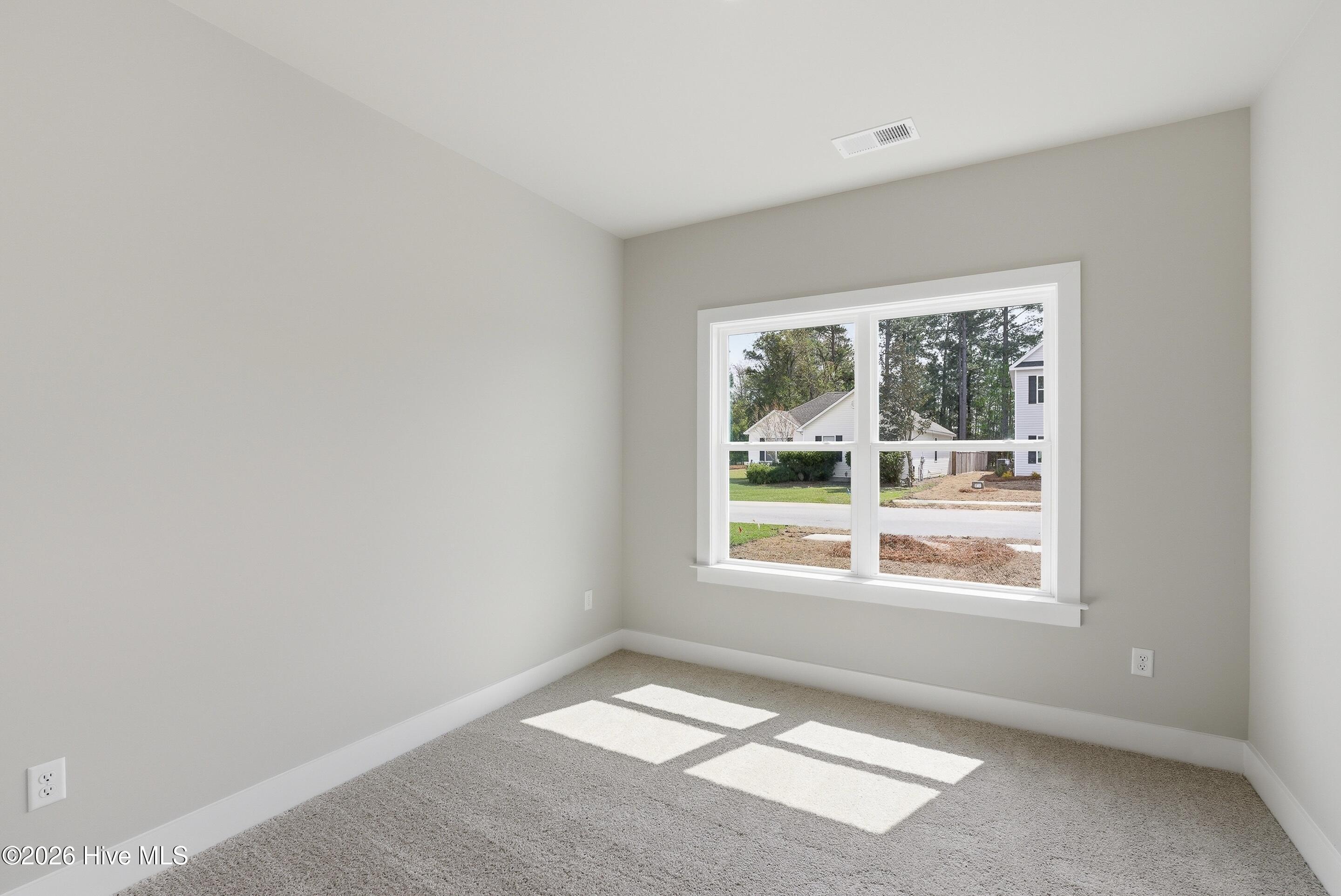 100547576 | Photo 18