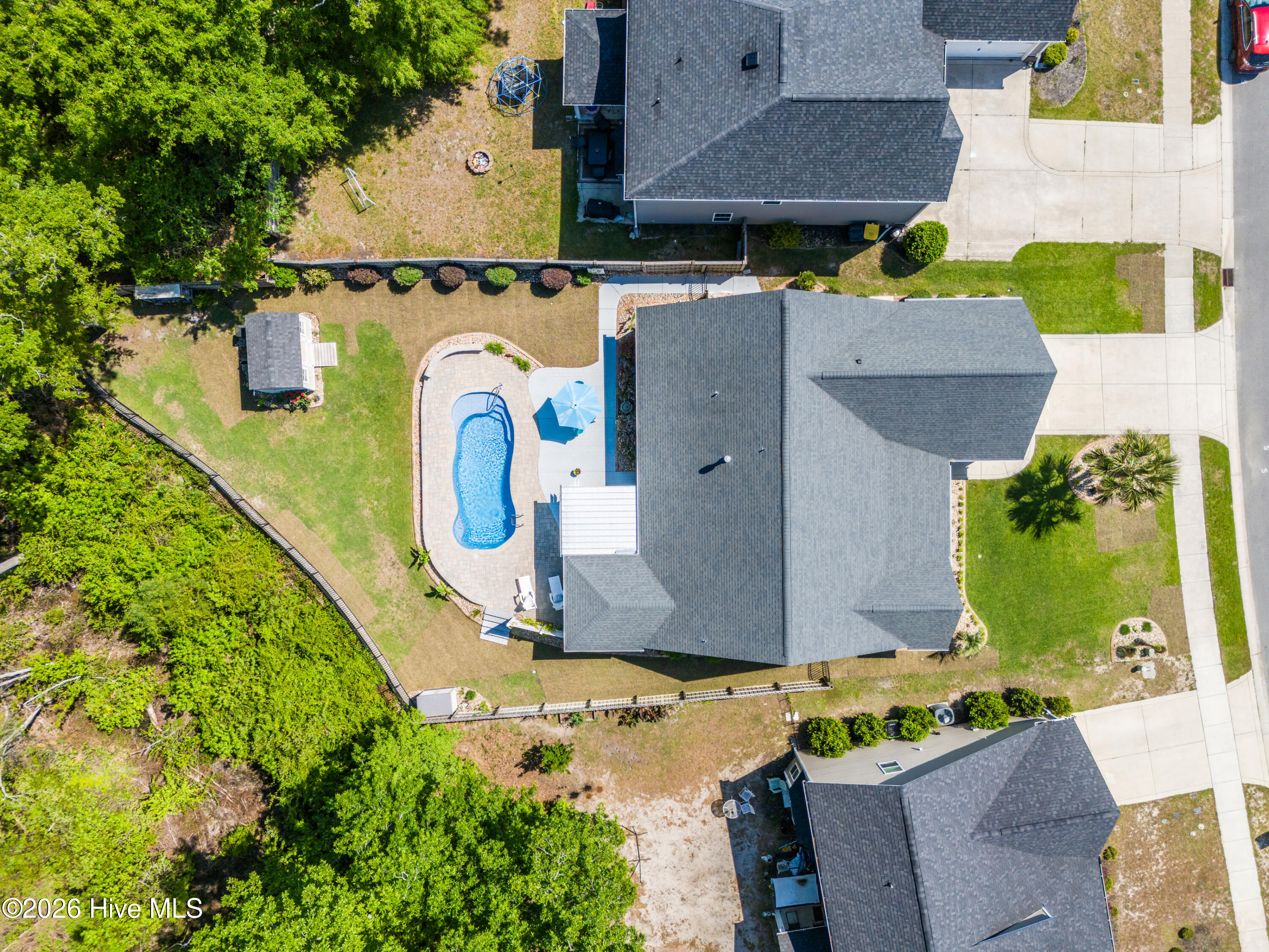 100567607 | Photo 56