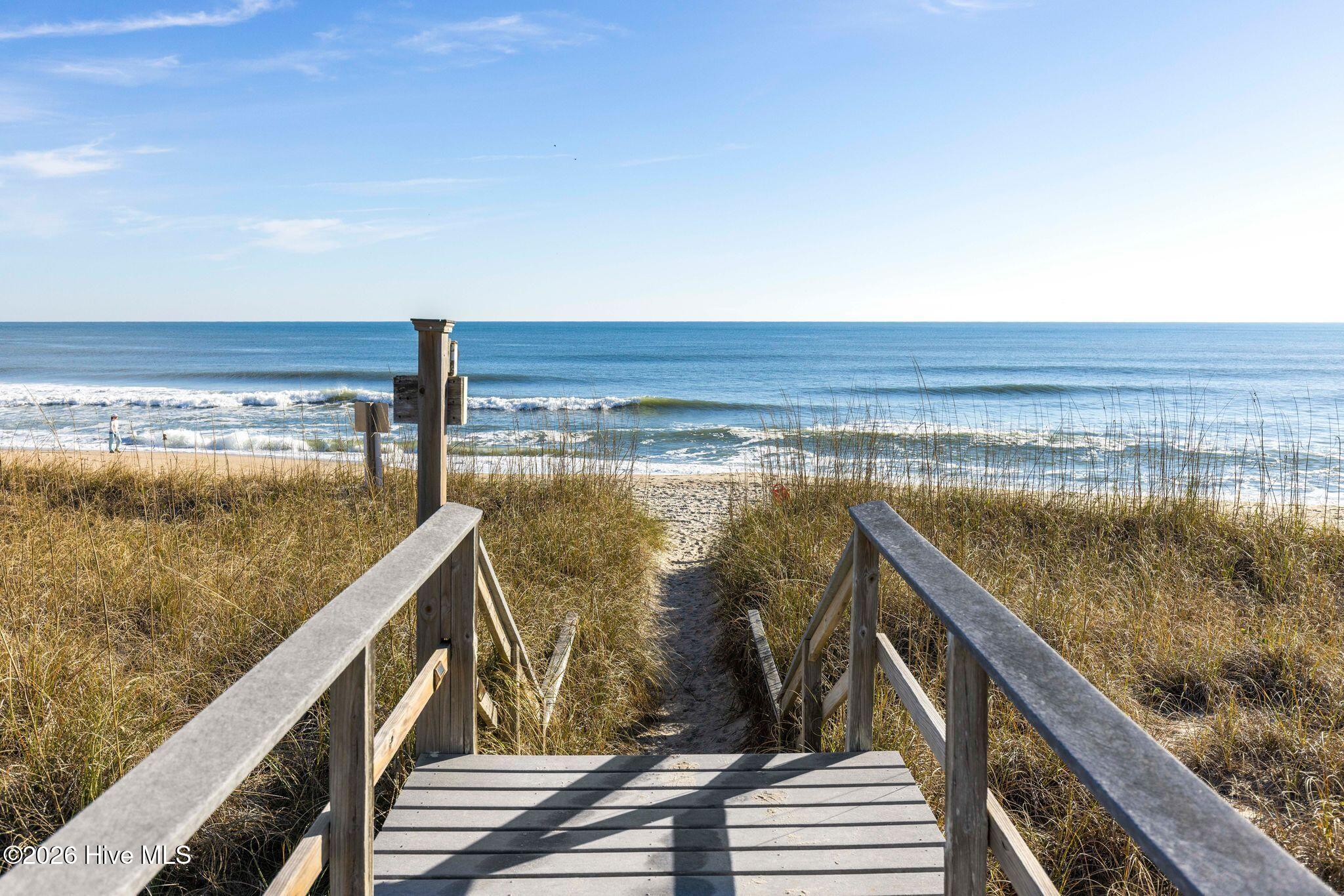 100558031 | Photo 67