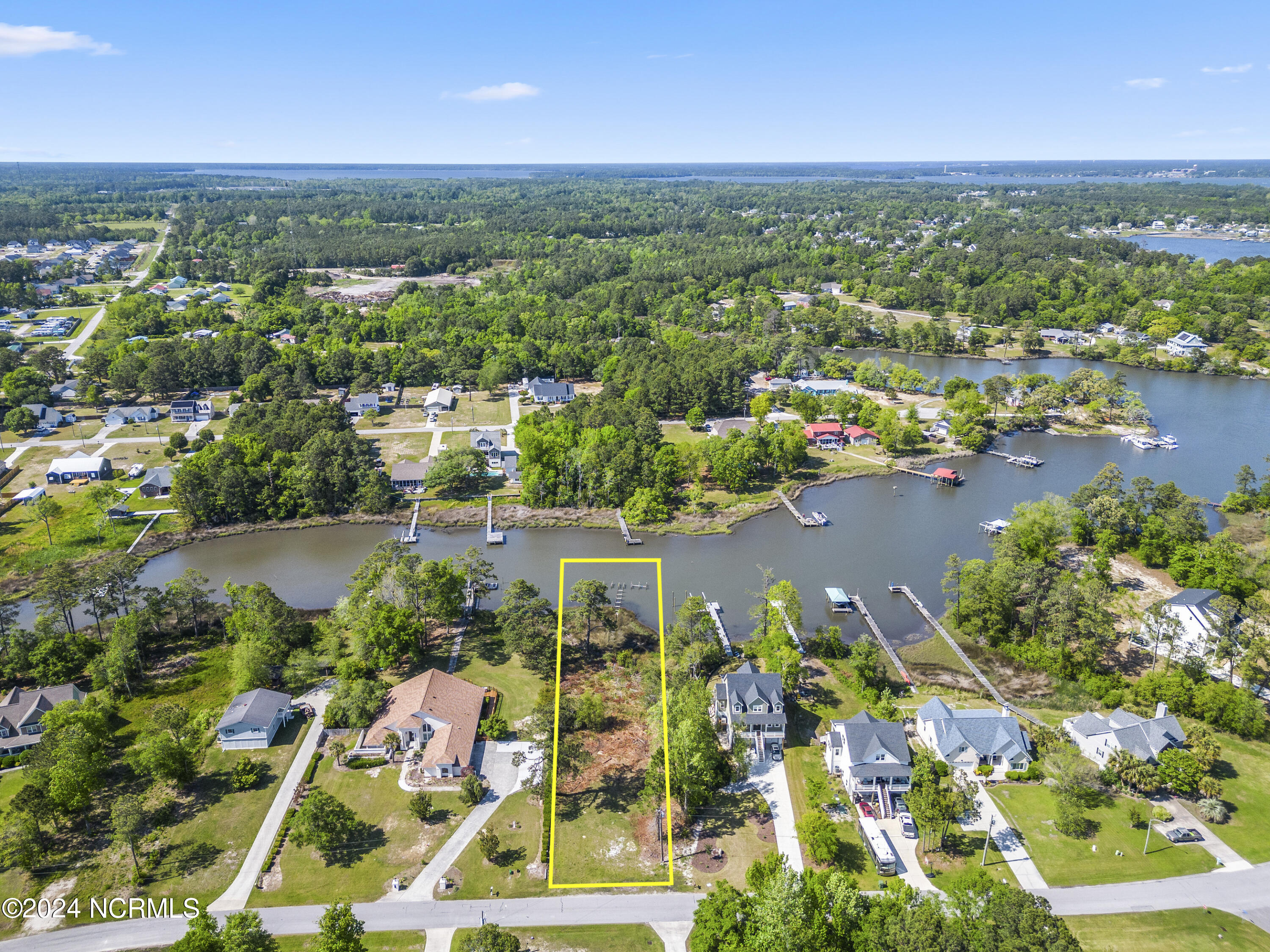 100443892 | Photo 13