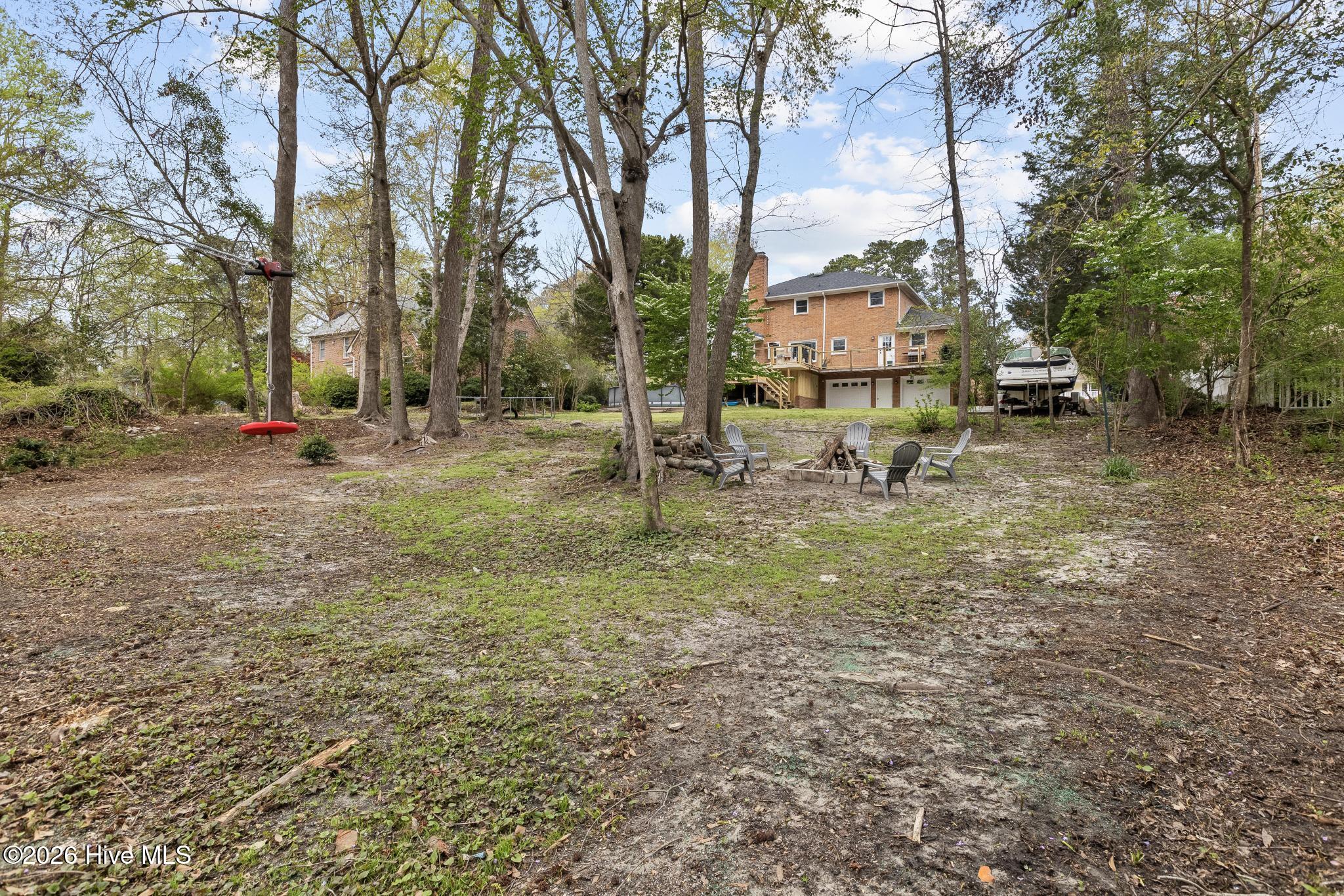 100563926 | Photo 50