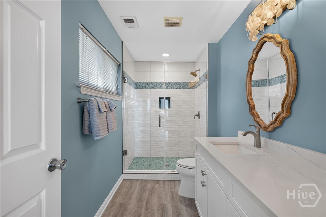 Updated Primary Bathroom