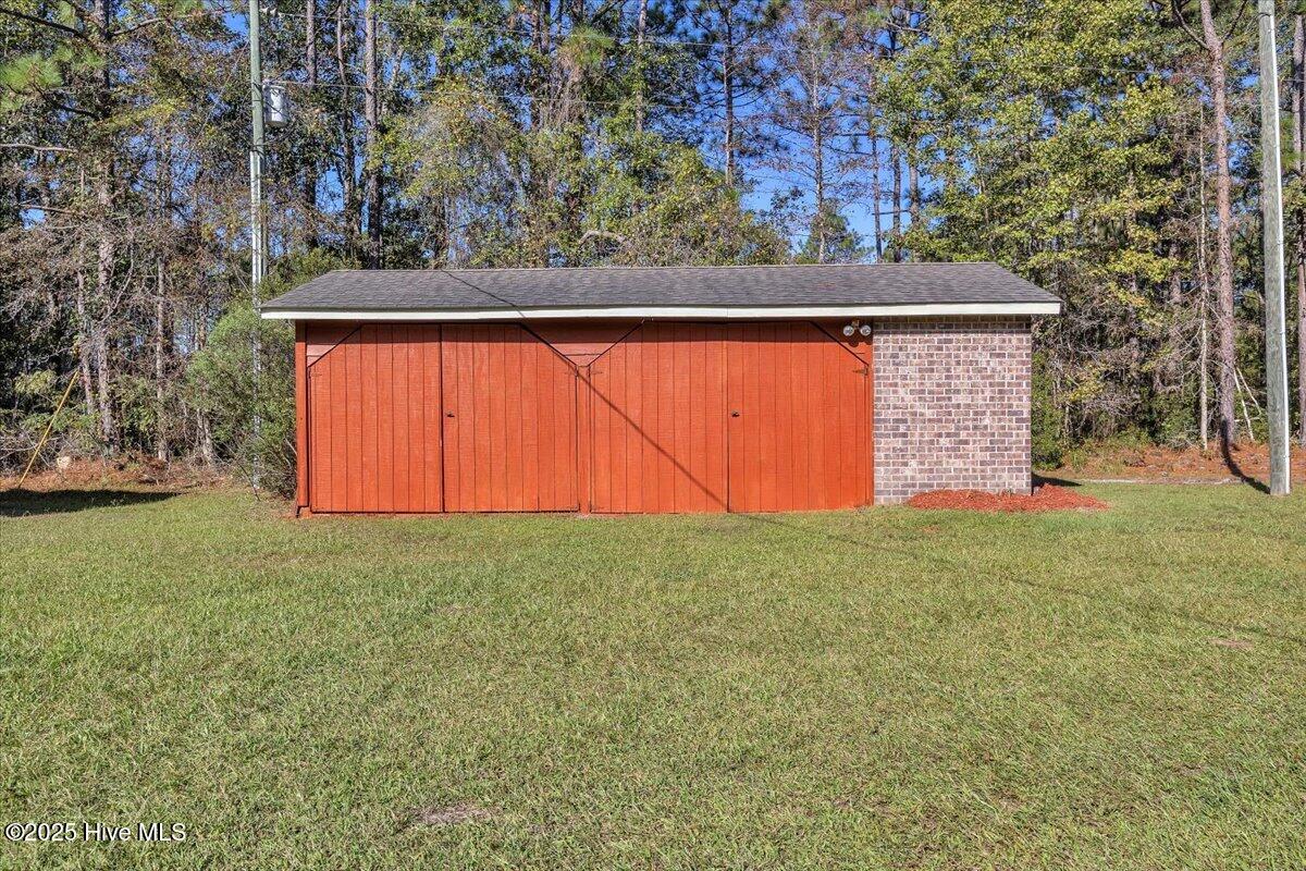 100568309 | Photo 13