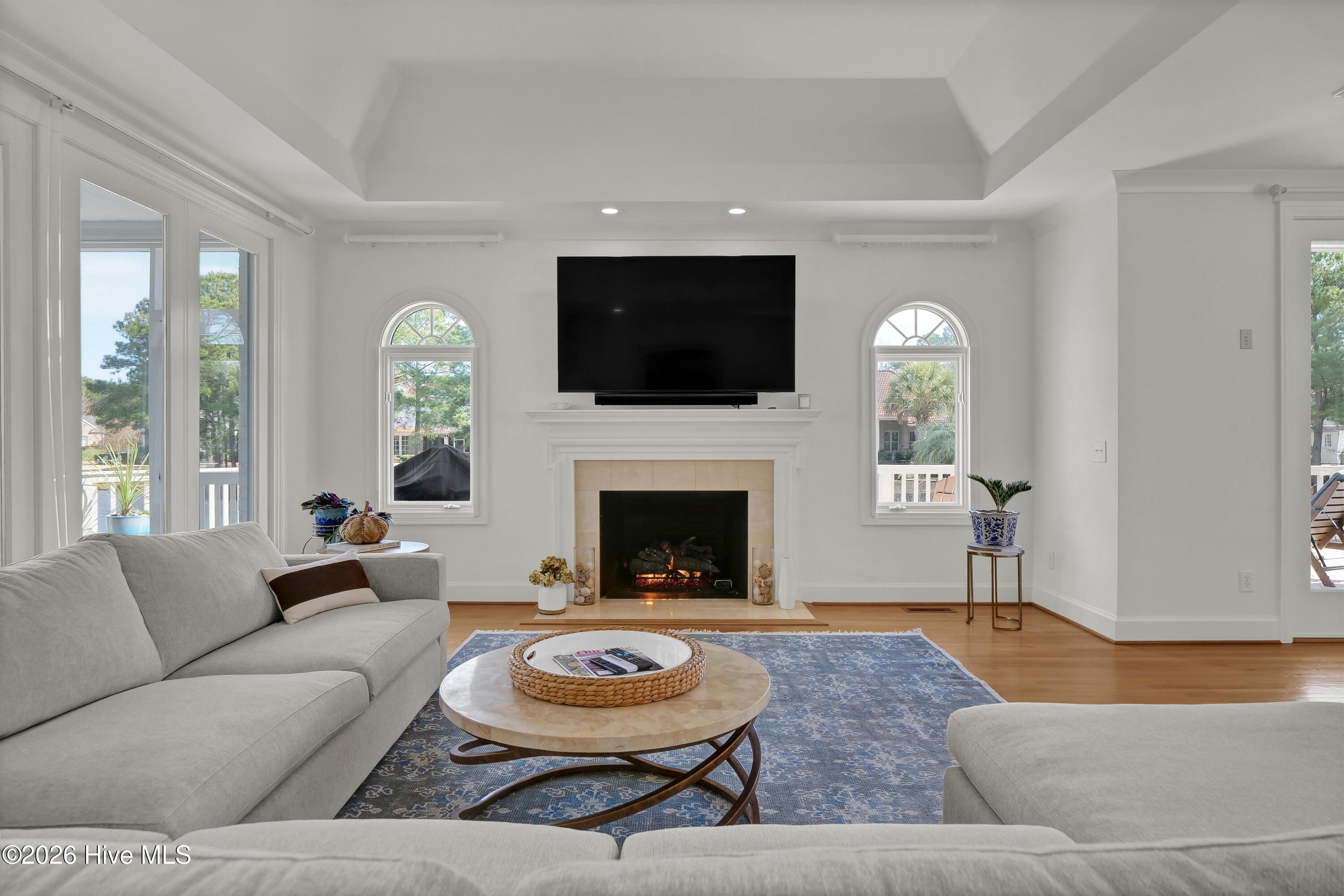 100552797 | Photo 11