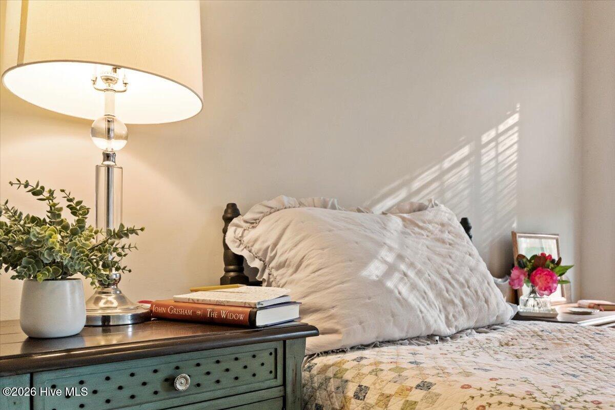 100548136 | Photo 56