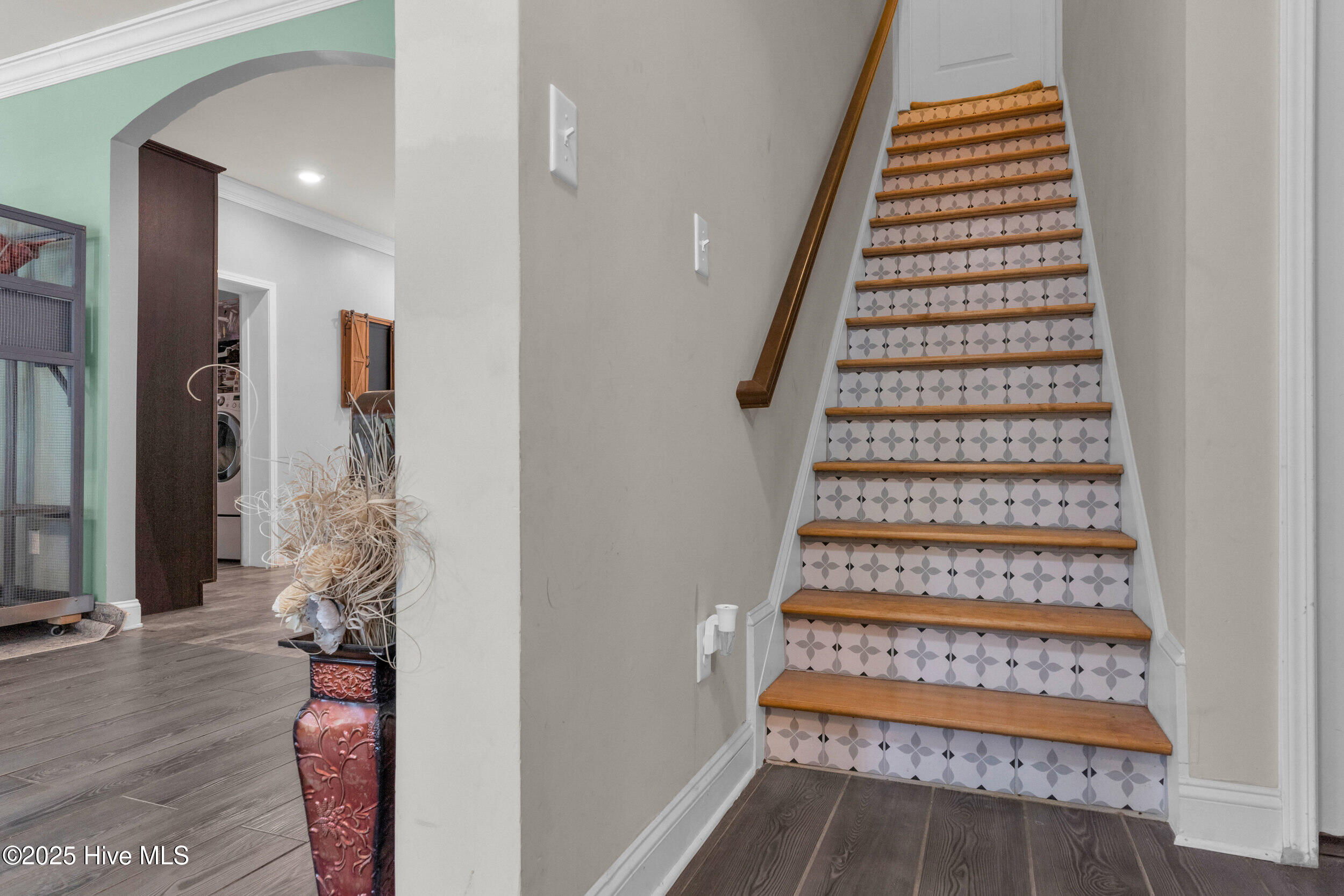 100521196 | Photo 26