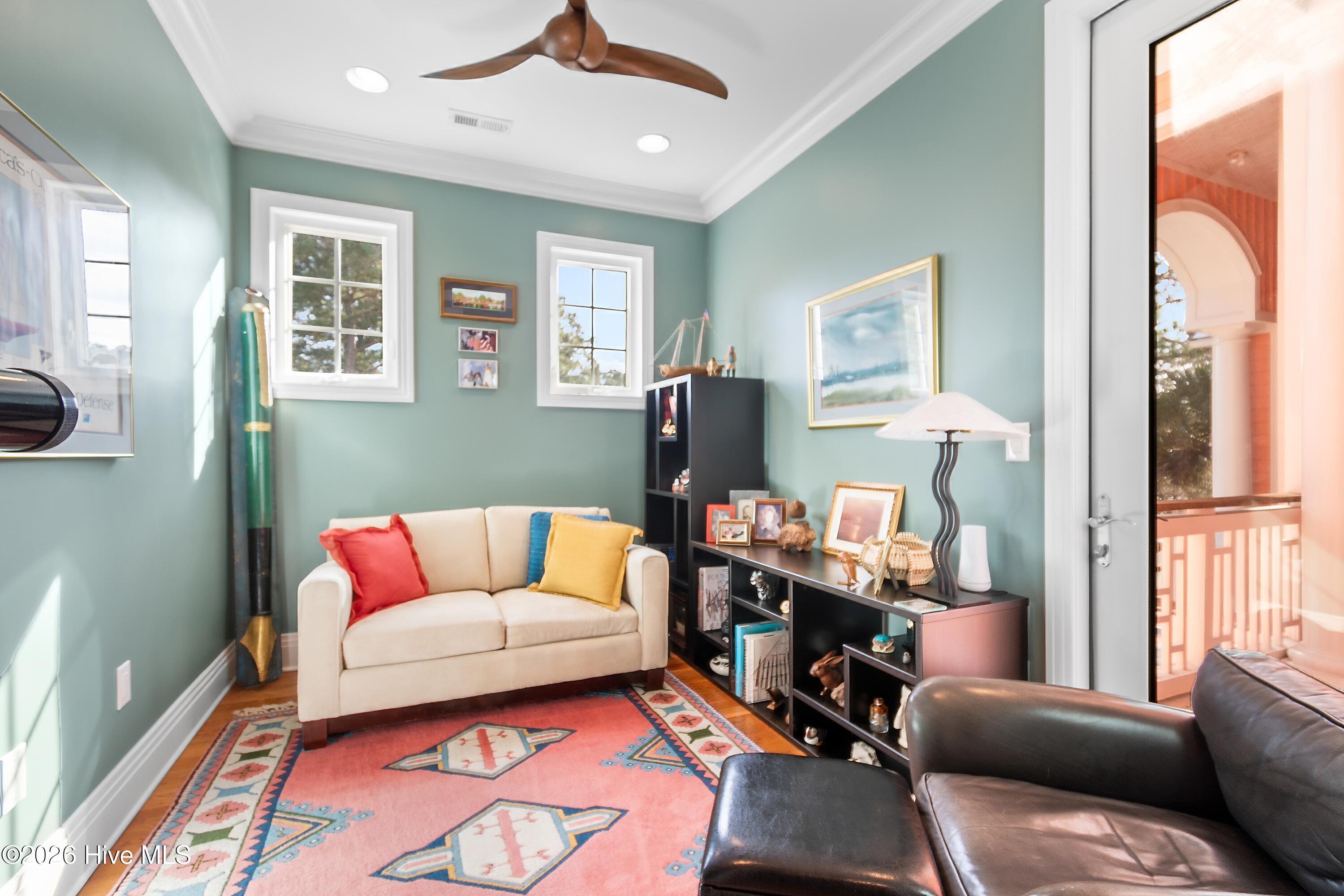 100549658 | Photo 57