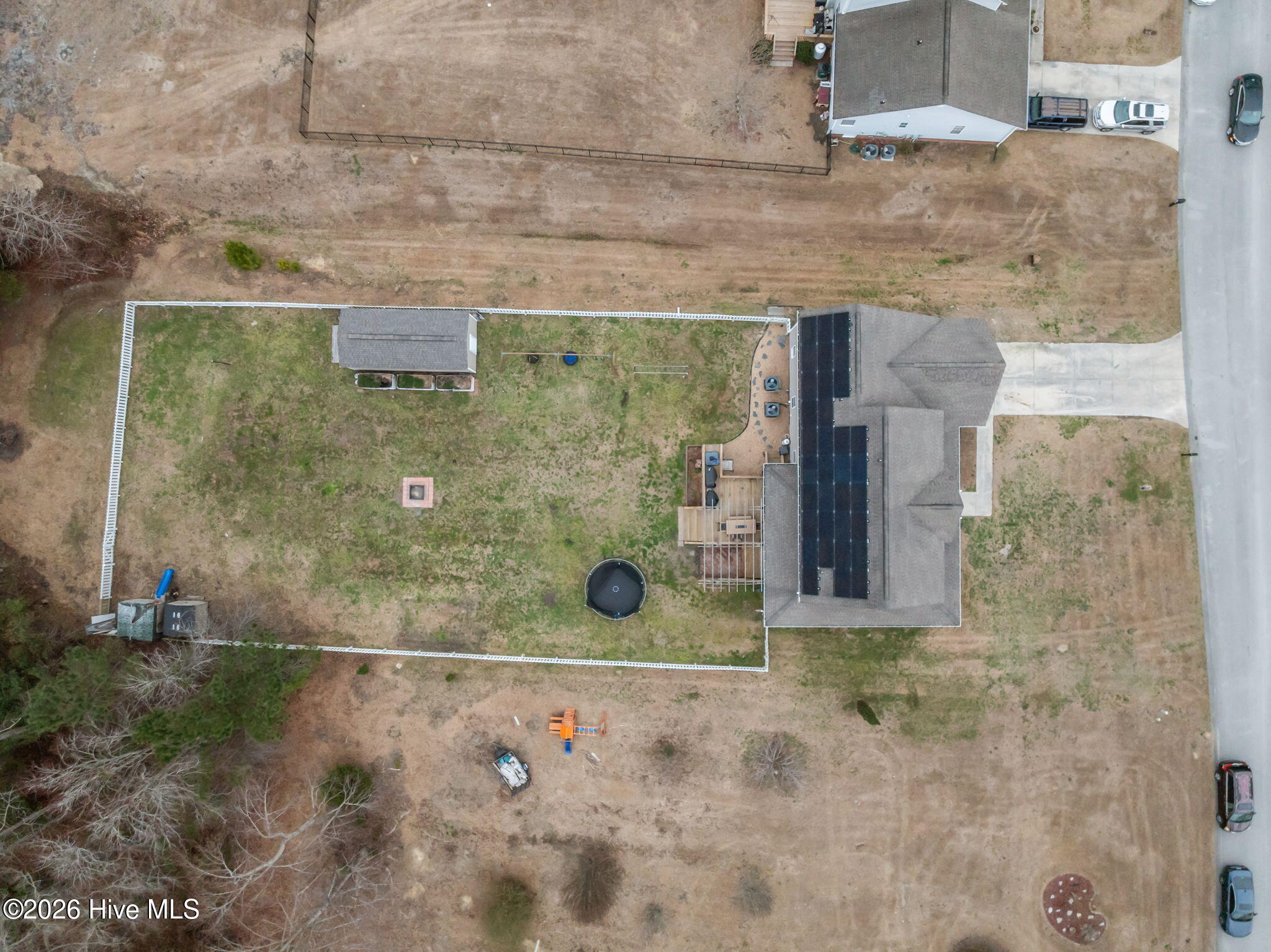 100557668 | Photo 64