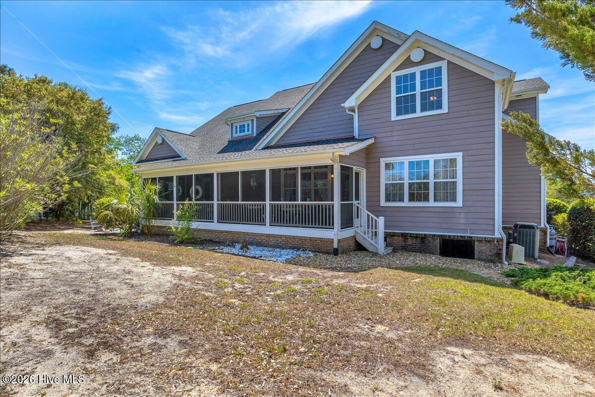 100566534 | Photo 64