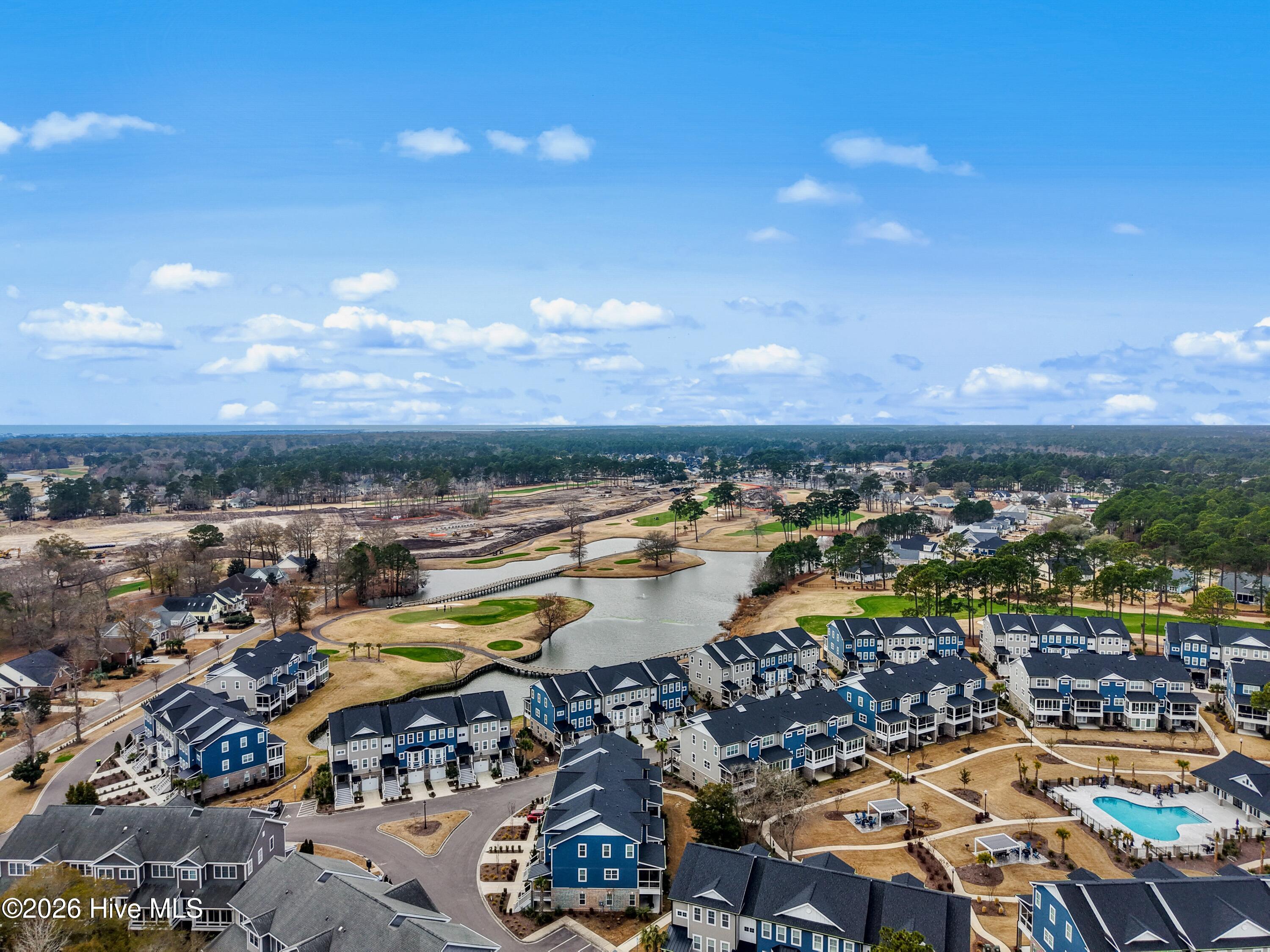 100556755 | Photo 53