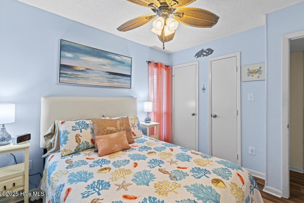 100537393 | Photo 14