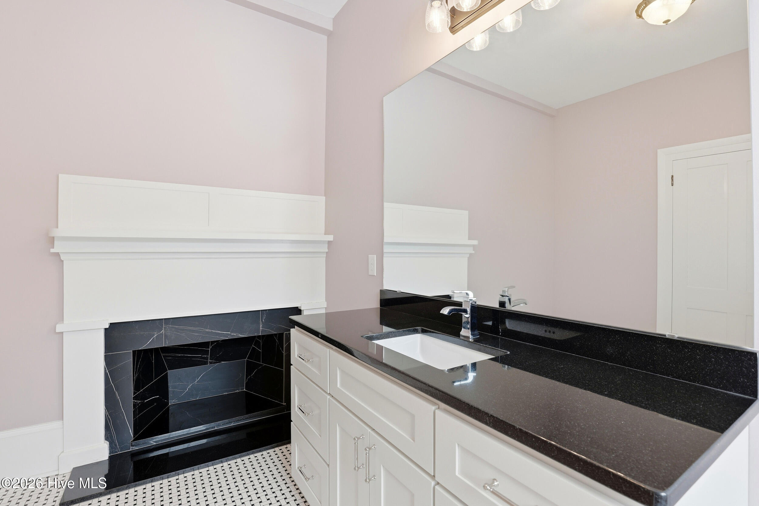 100552252 | Photo 25