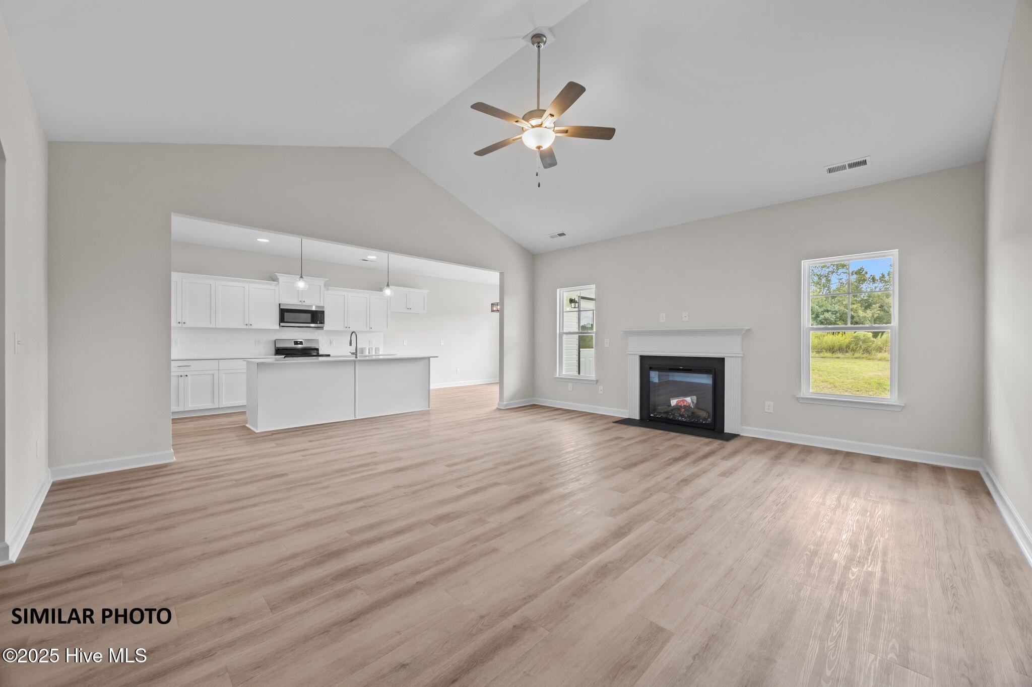 1104 Lunenburg Place, Jacksonville, NC 28540 – photo 9: 6-web-or-mls-IMG_9246