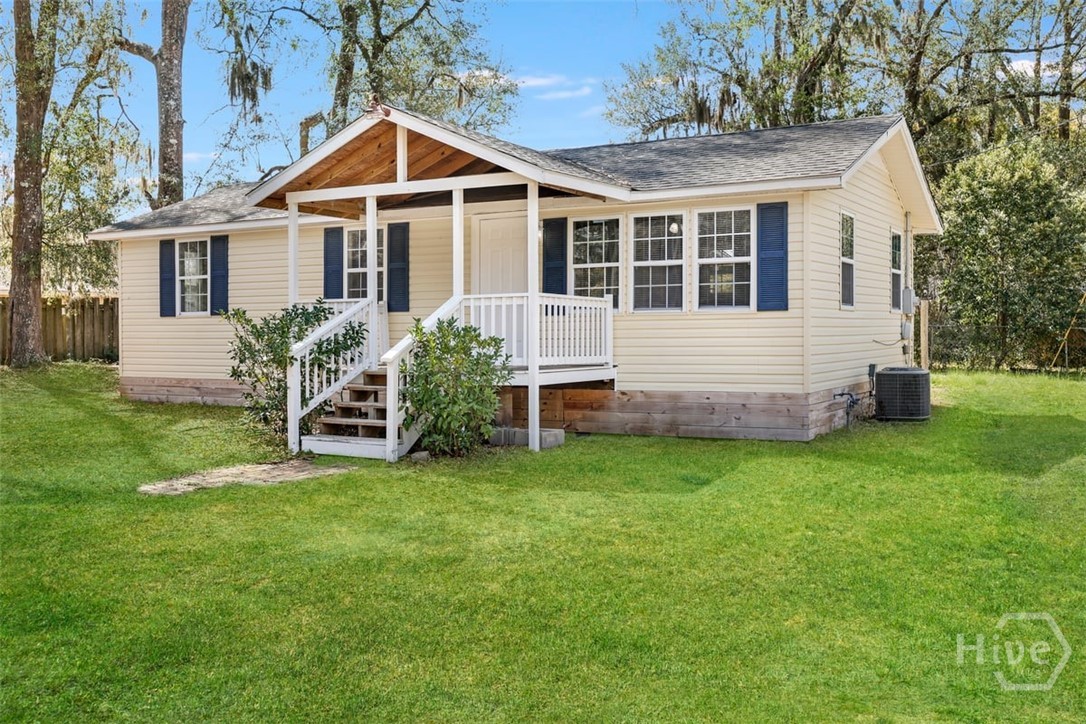 Homes for sale in Springfield, GA | 404 S Maple St, Springfield, GA 31329 | MLS# SA350811