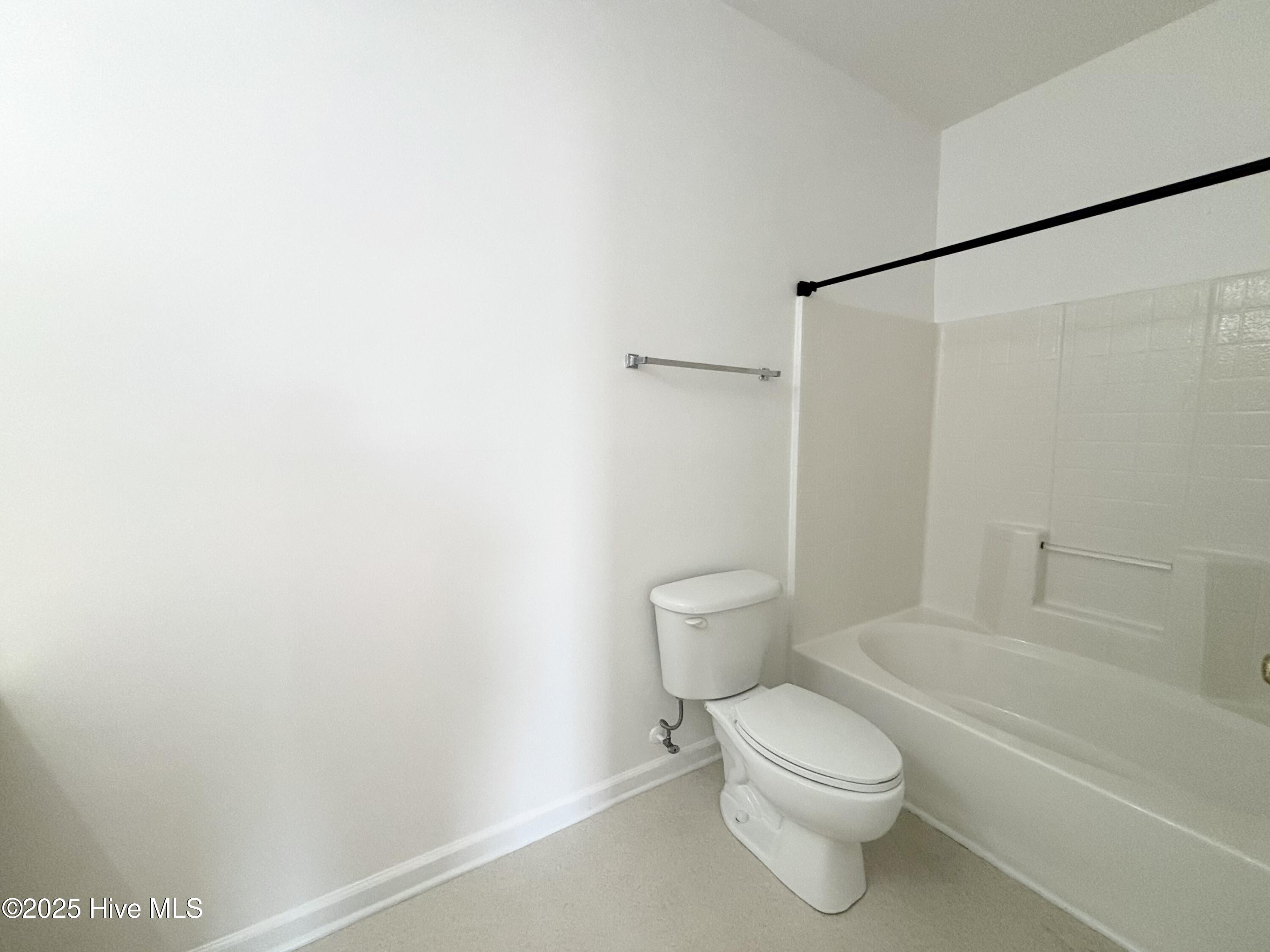 100520456 | Photo 25