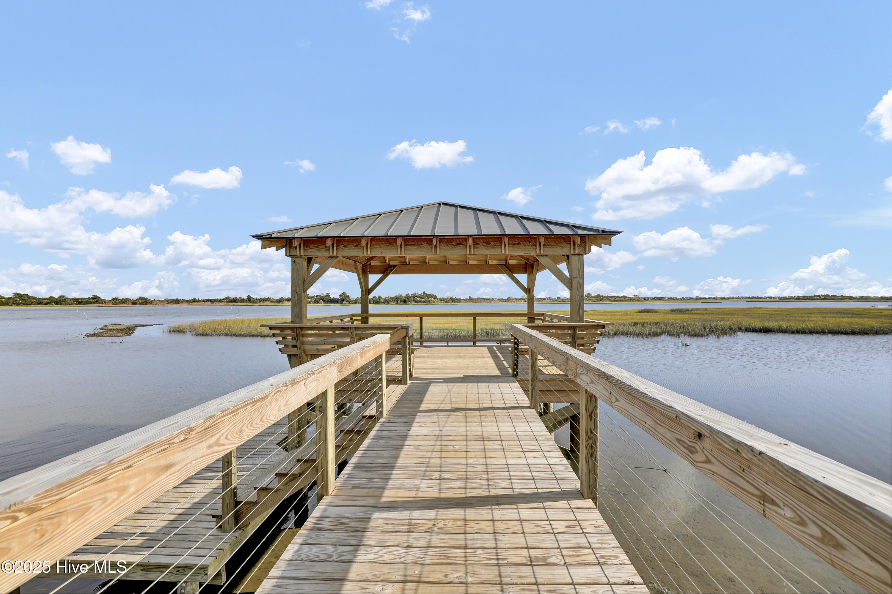 100539864 | Photo 27