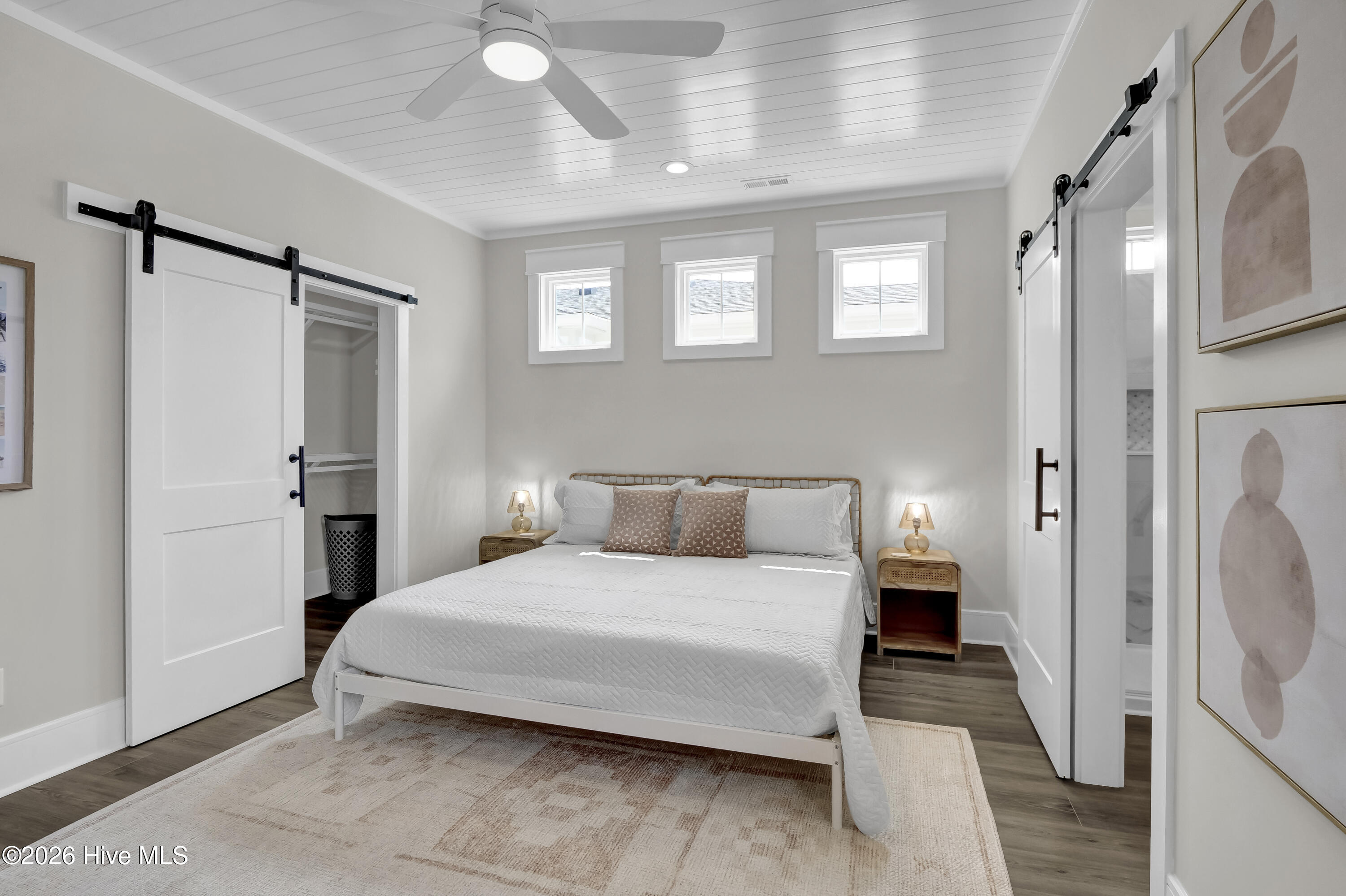 100567892 | Photo 29