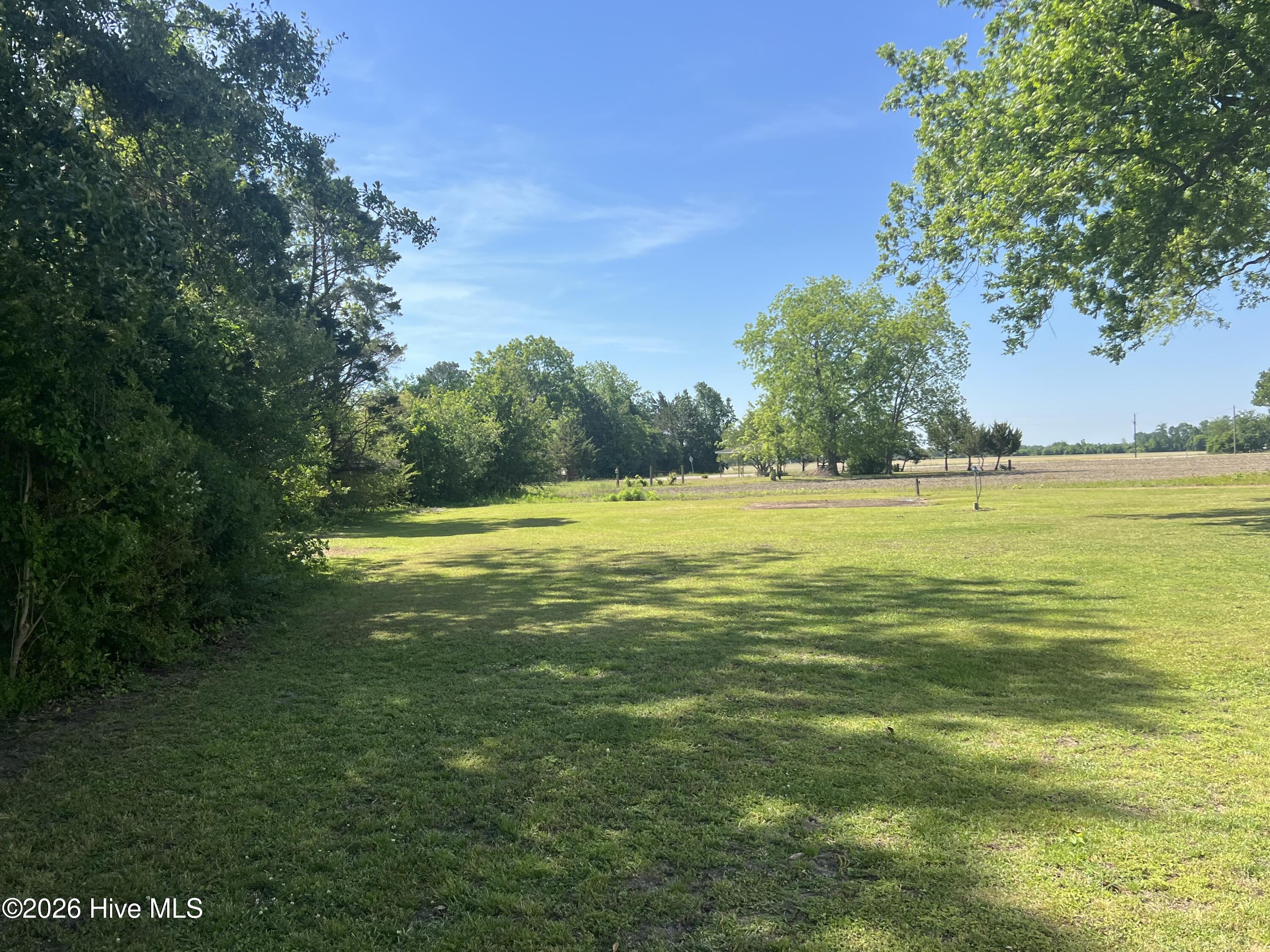 183 Nc 124 West