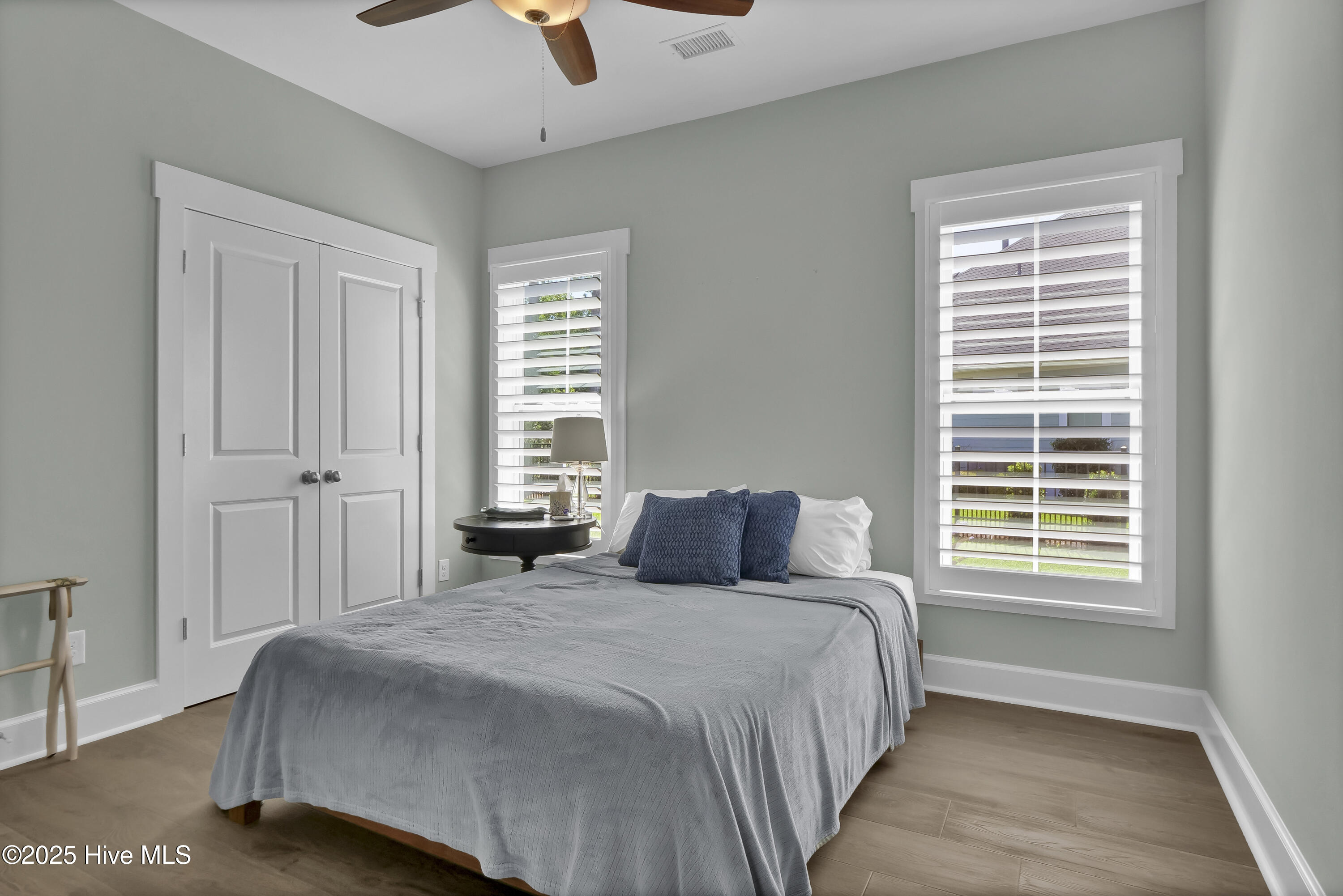 100515379 | Photo 21