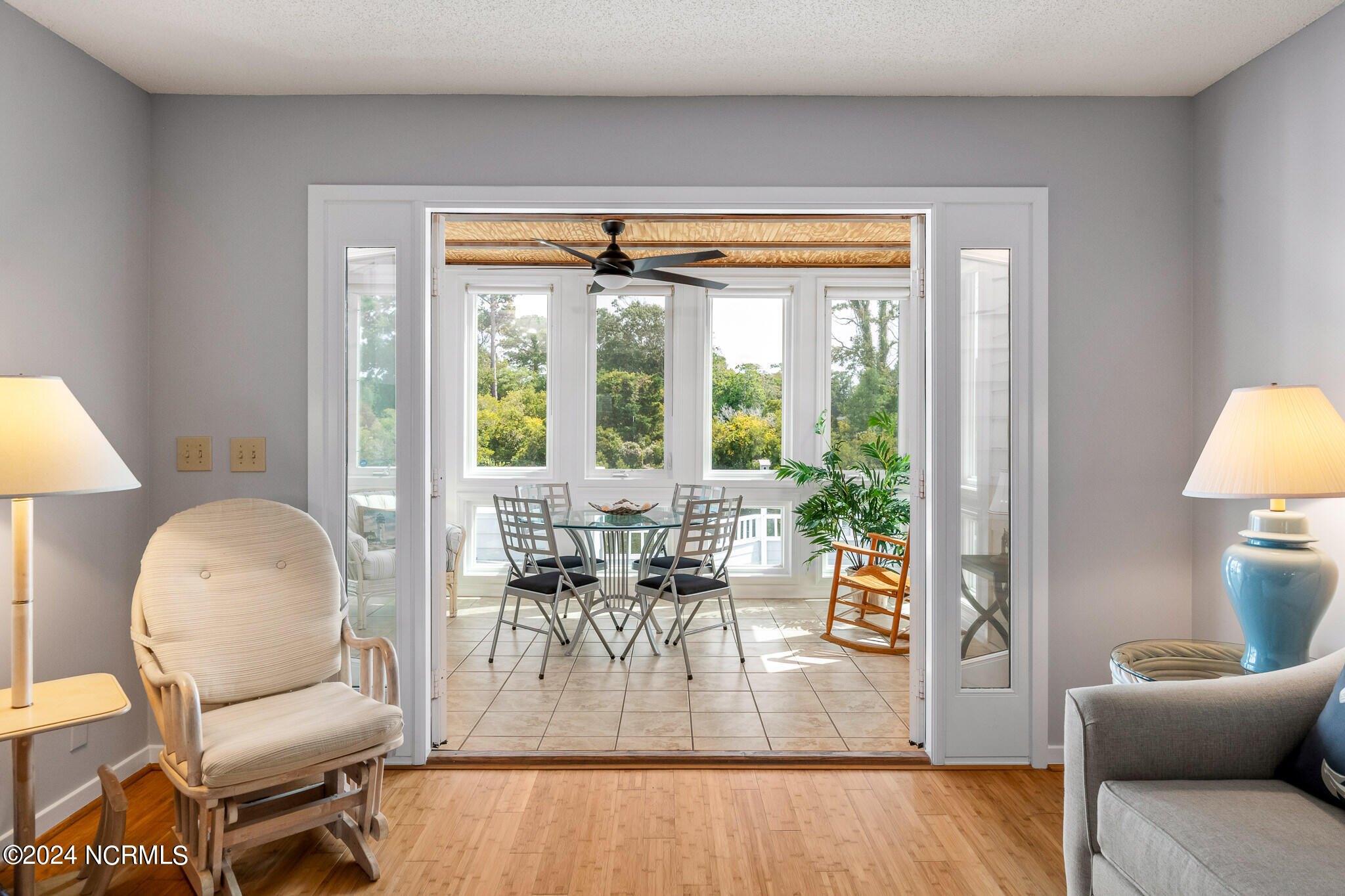 100468639 | Photo 16