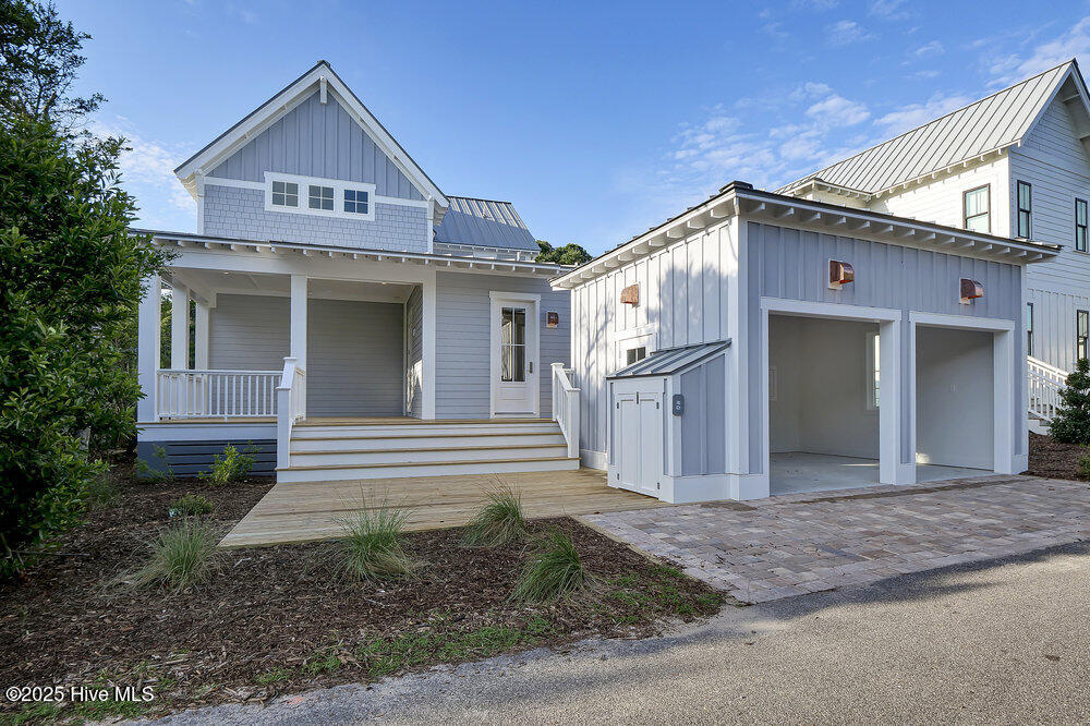 100507962 | Photo 43