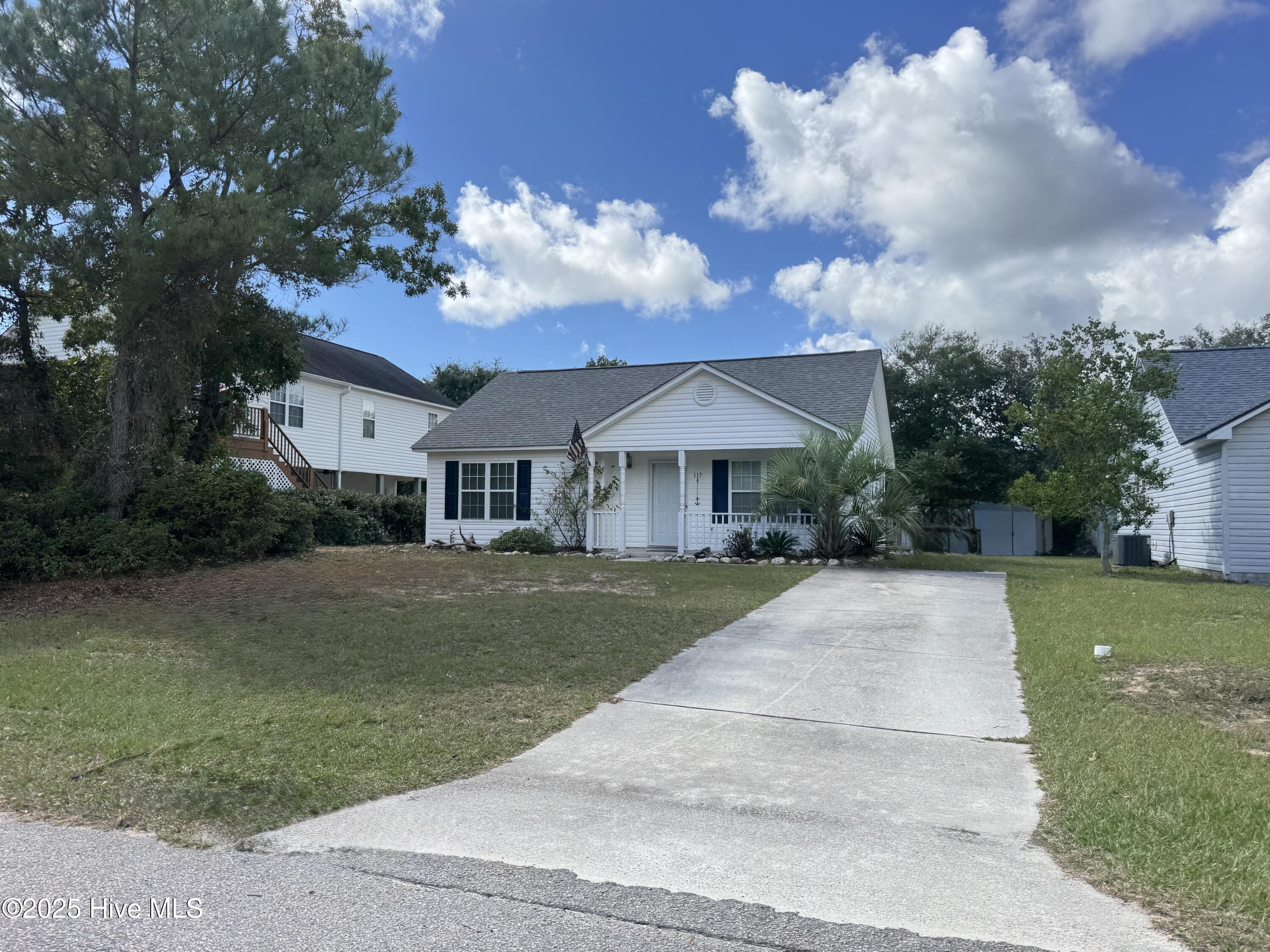 100534845 | Photo 24