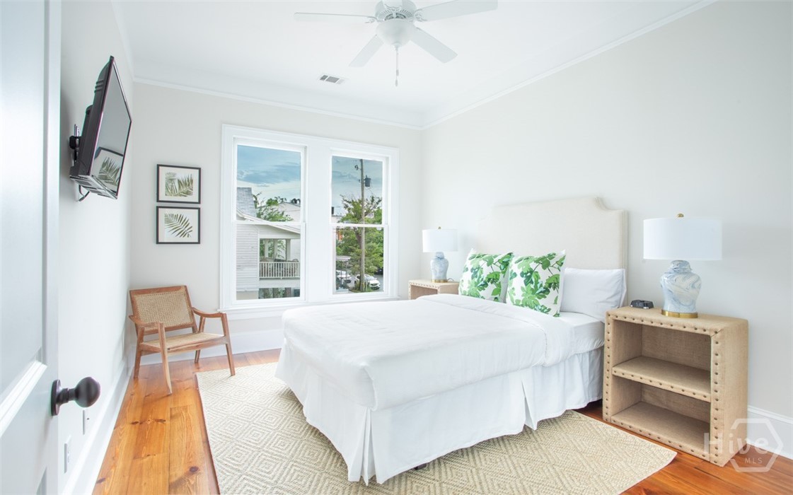 320 E Hall Street, Savannah, GA, 31401