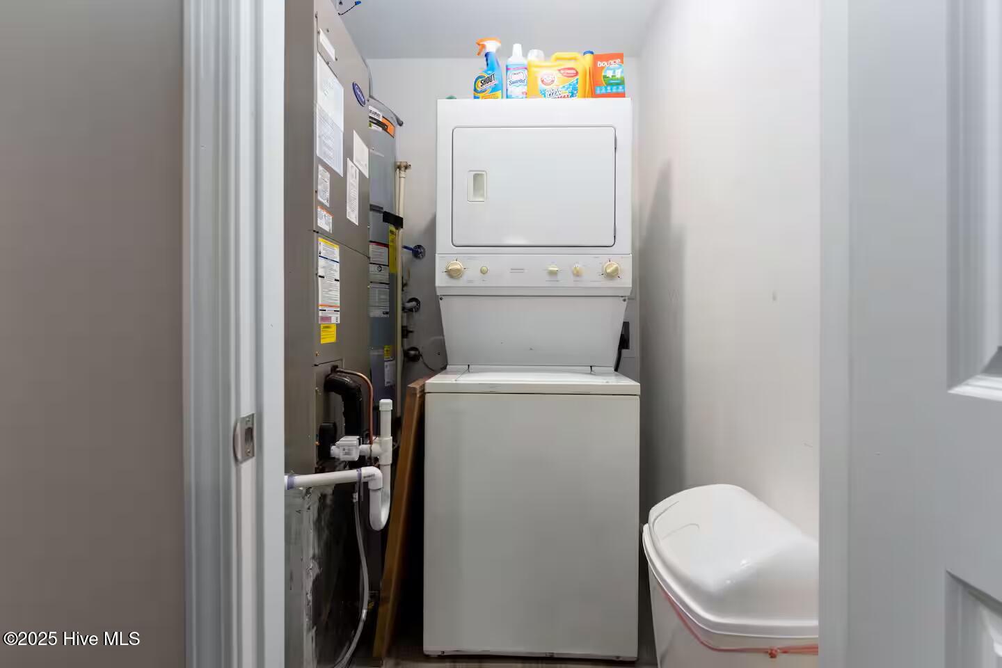 100529536 | Photo 17