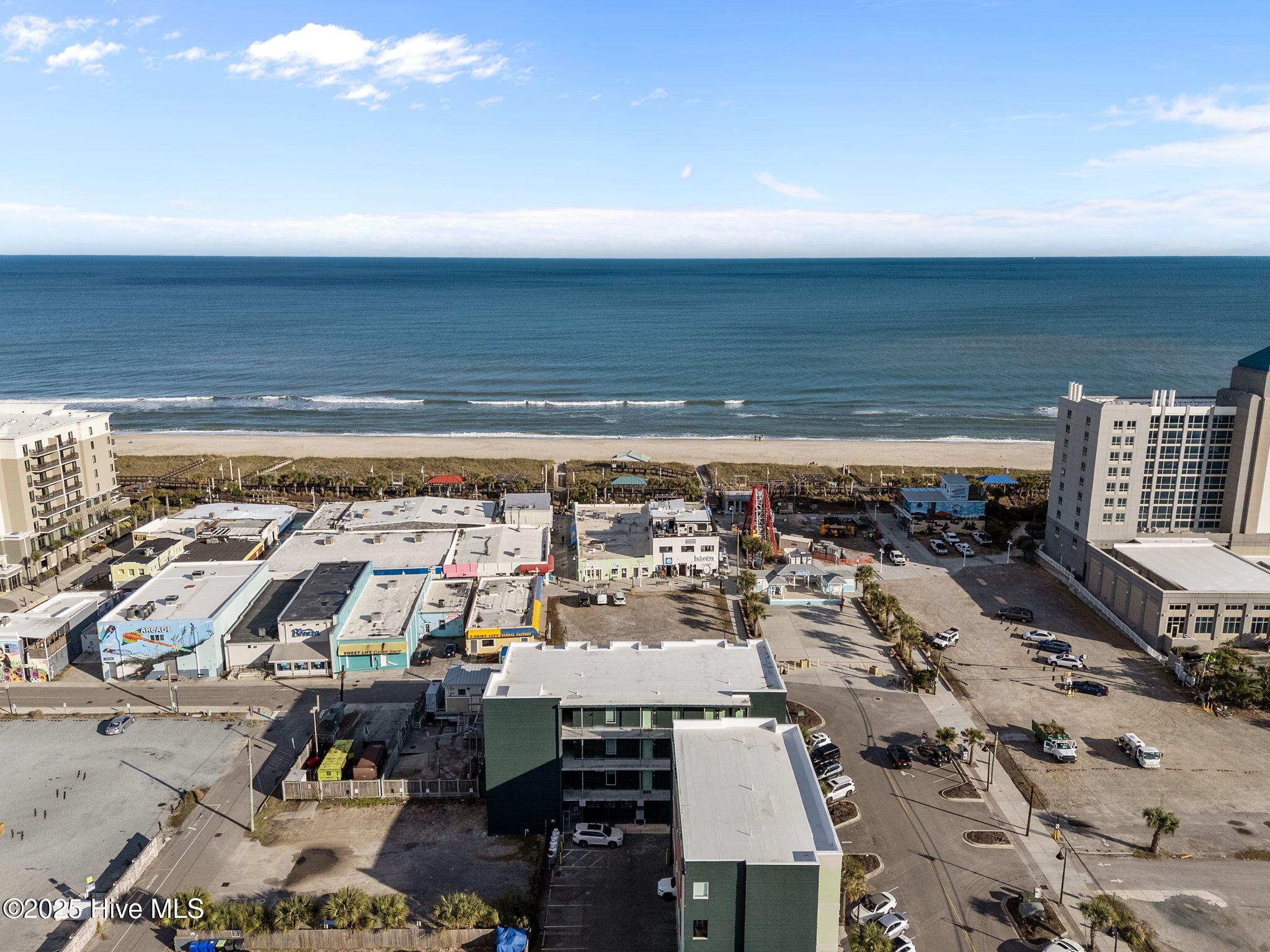 100541831 | Photo 48