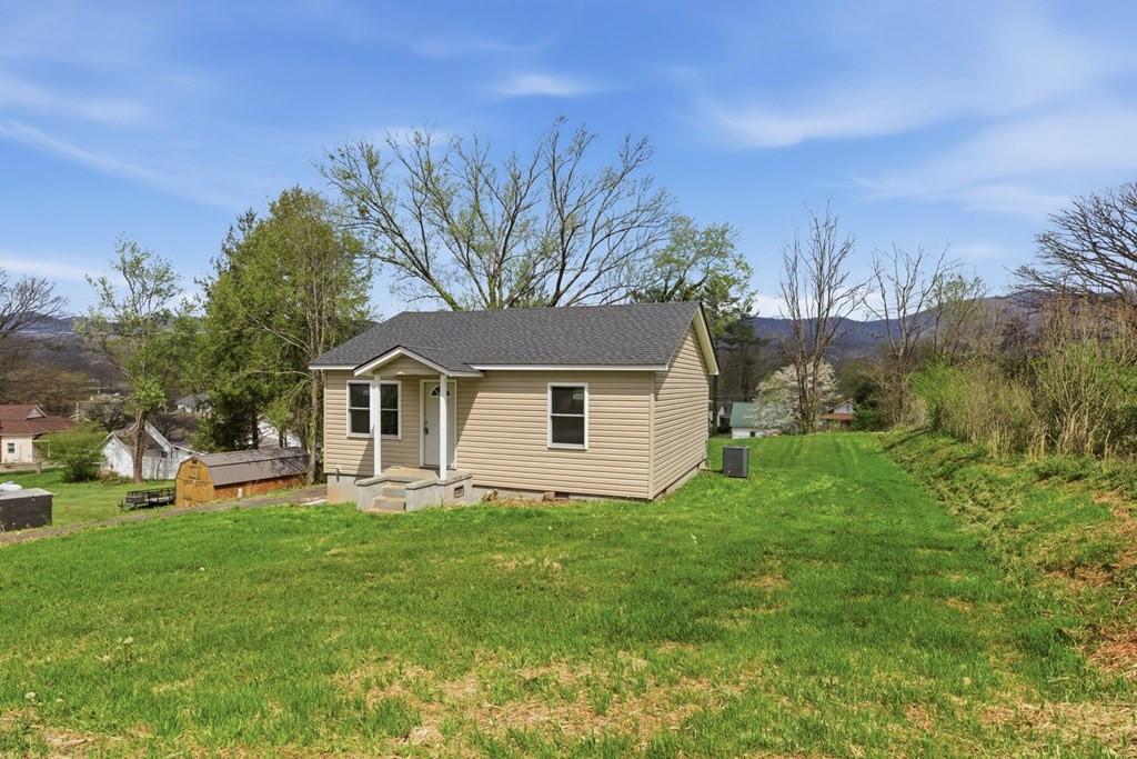 Homes for sale in Andrews, NC | 39 Justus, Andrews, NC 28901 | MLS# 98544183