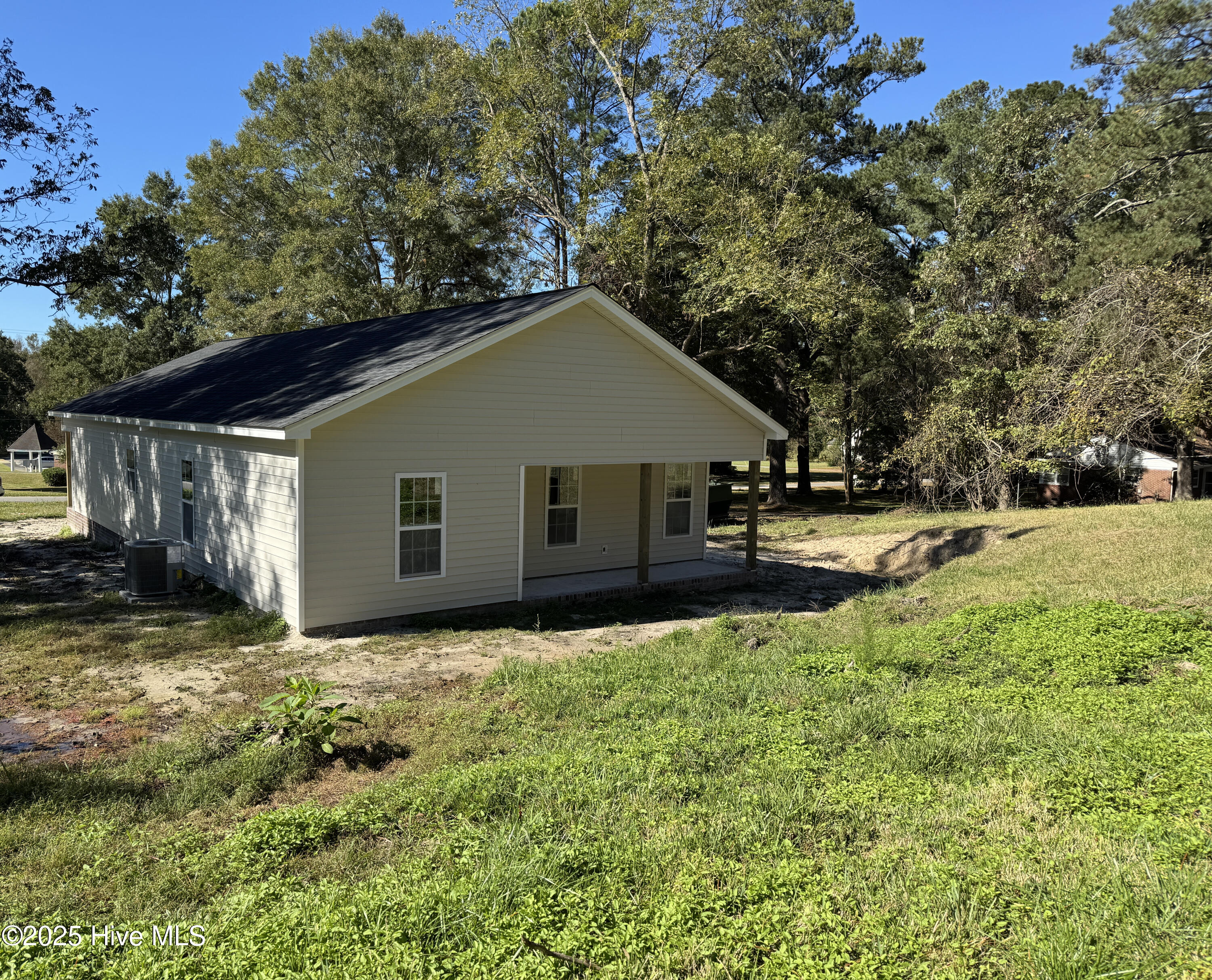 B89A2089-0644-4128-9882-5D7F2AECFDE6_1_2