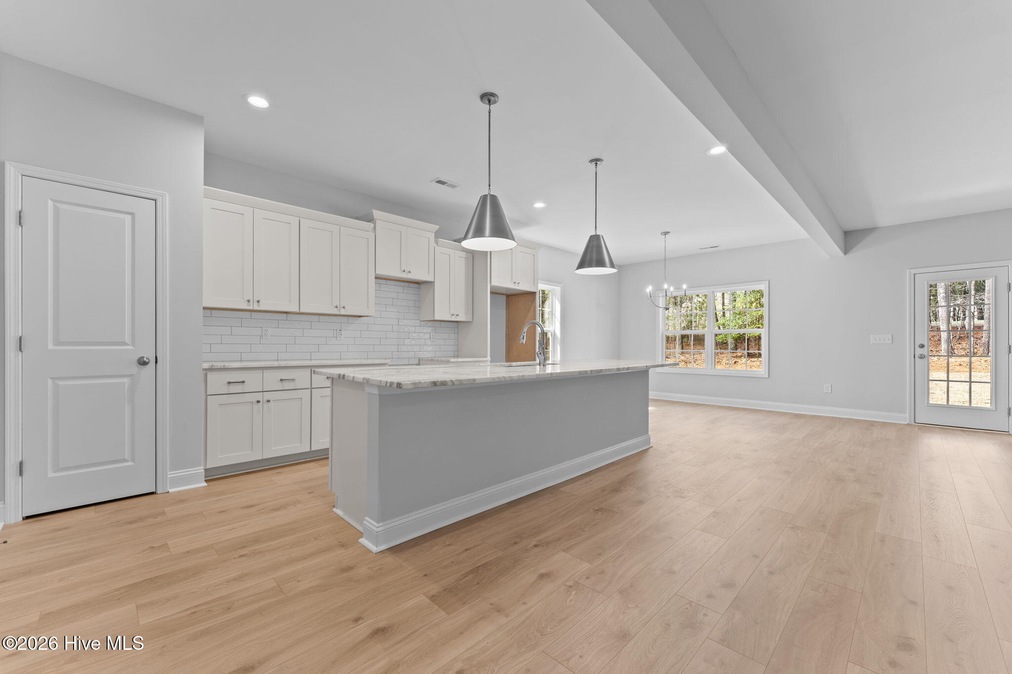 180 Longleaf Drive