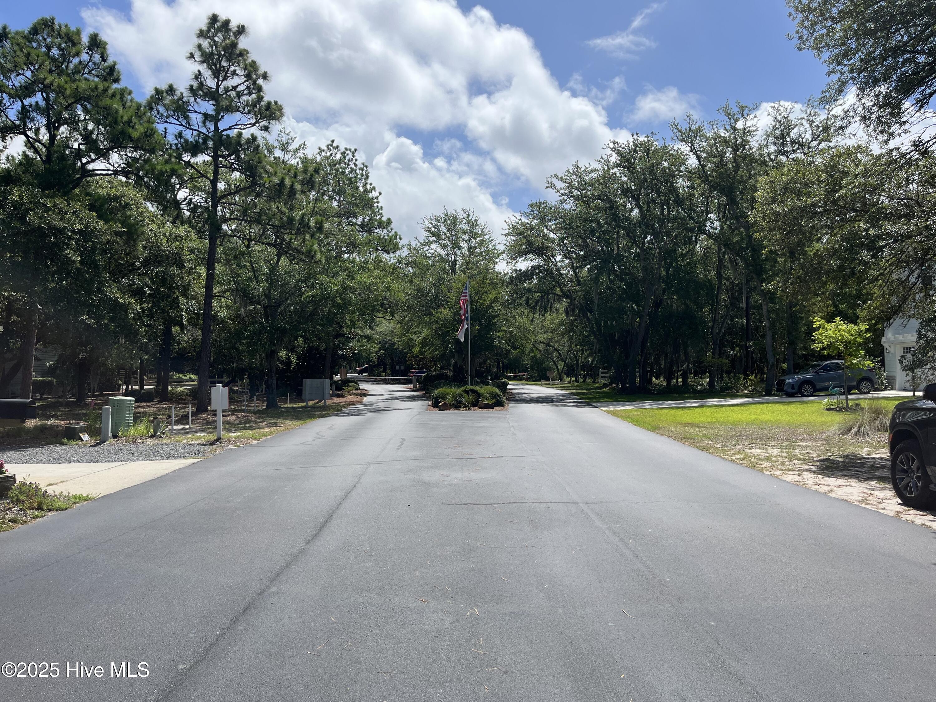 100516761 | Photo 15