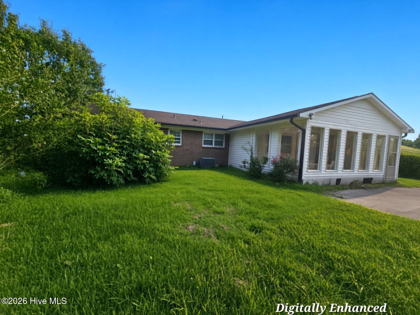 13 Collins Drive,Midway Park