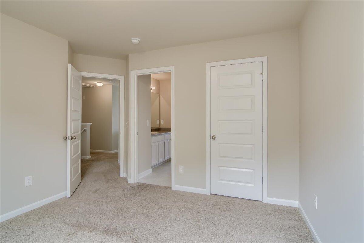 5026 Vine Lane