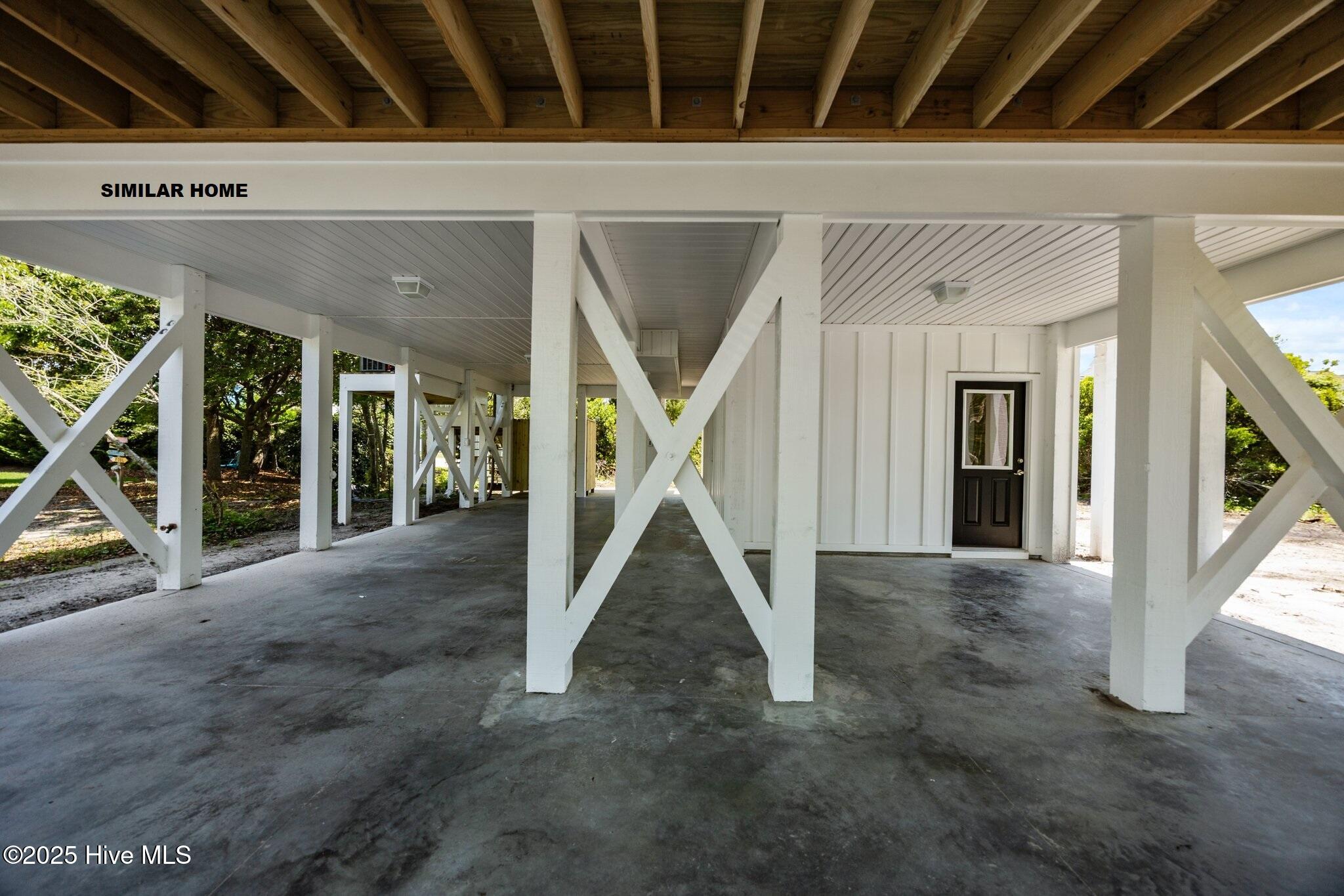 100551707 | Photo 34