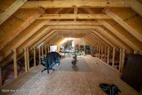 100552242 | Photo 28