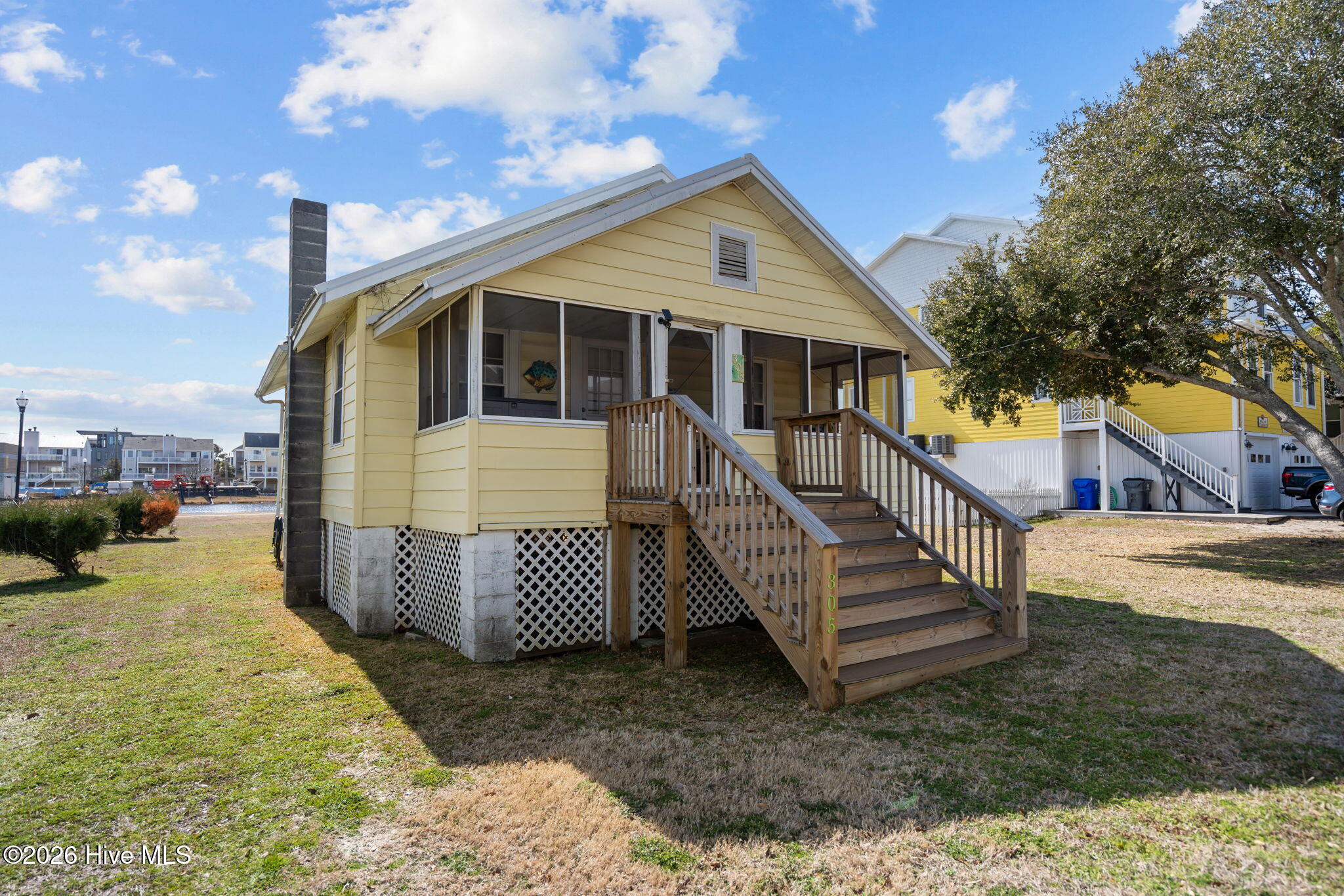 305 Atlanta Avenue, Carolina Beach, NC, 28428