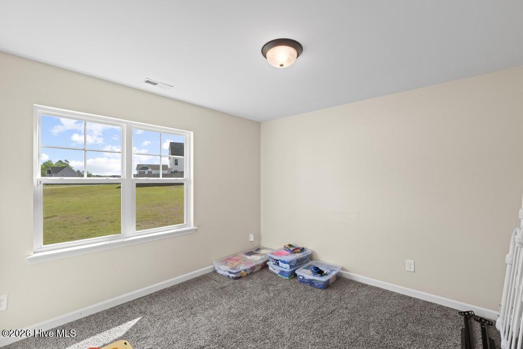 100567312 | Photo 23