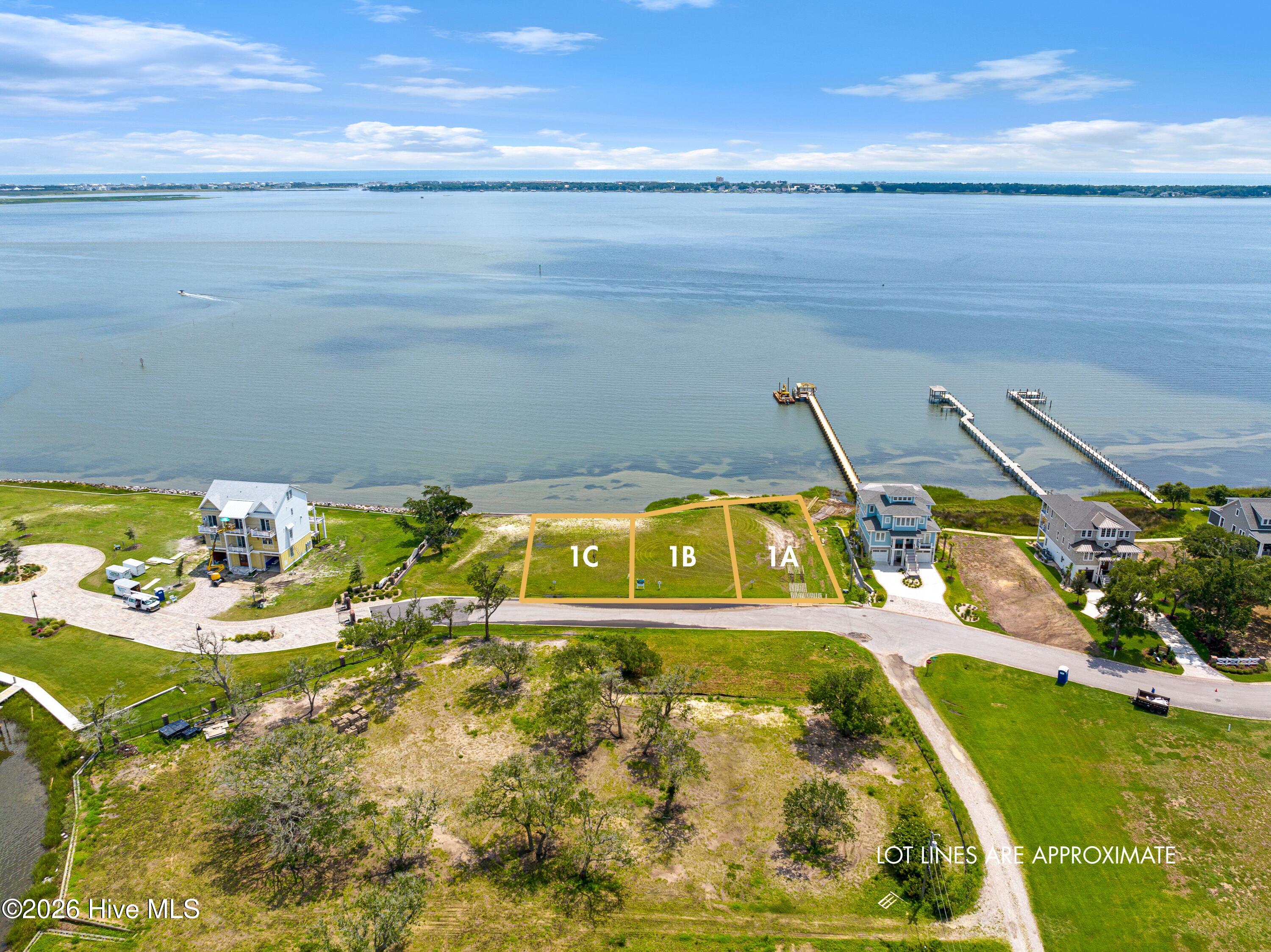 4729 S Shore Drive,Morehead City