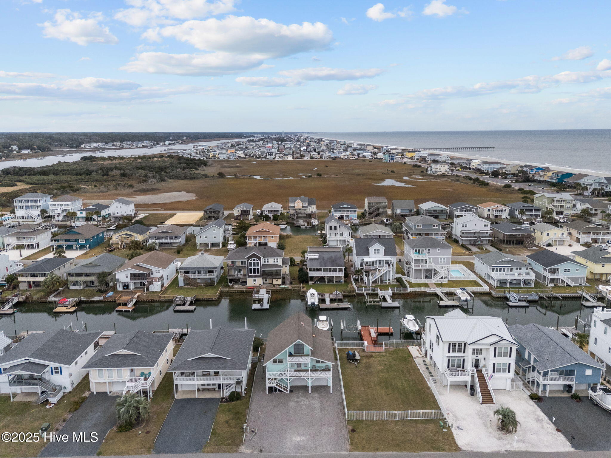 100567409 | Photo 17