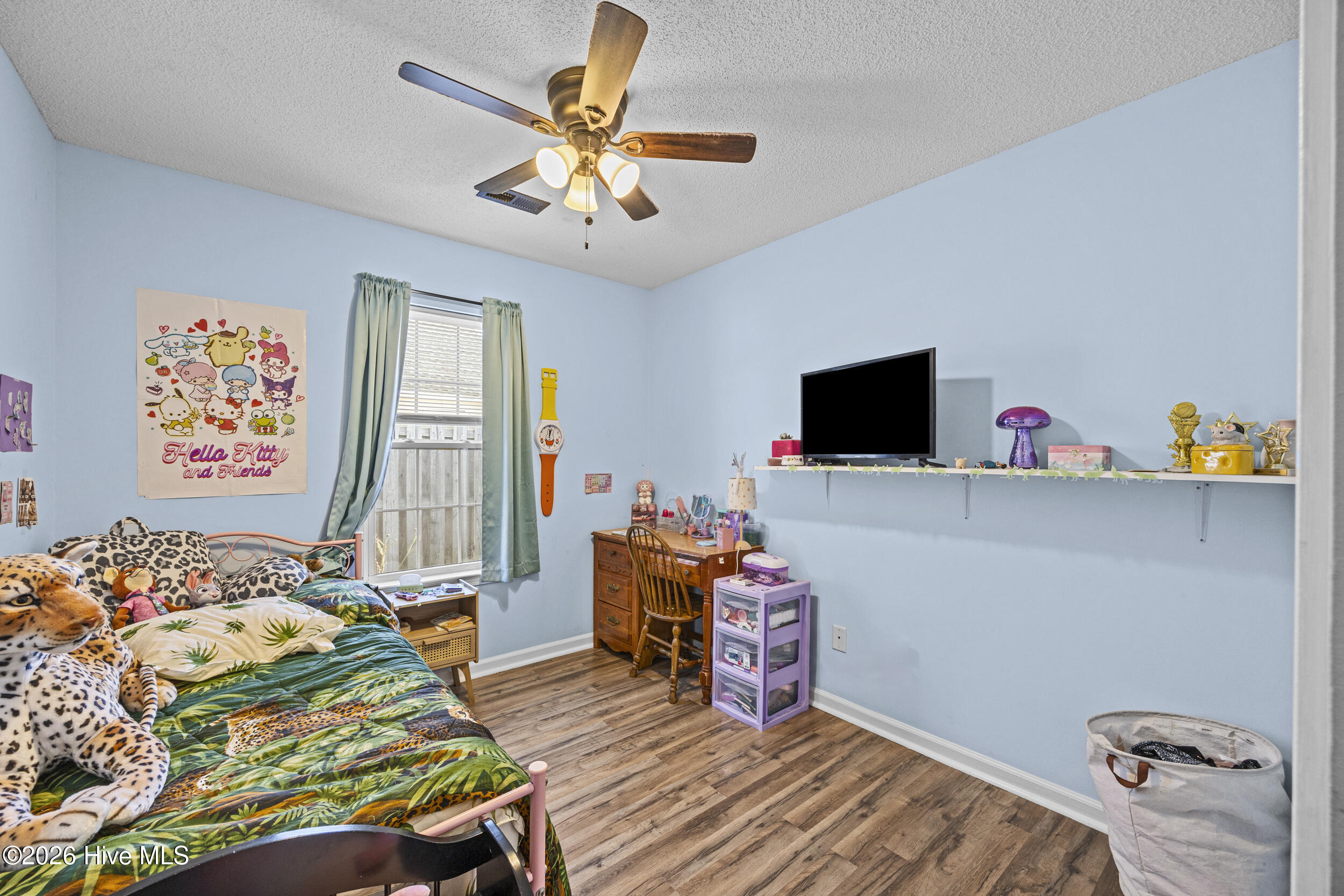 100549886 | Photo 21