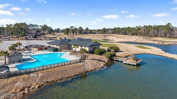 100556349 | Photo 47