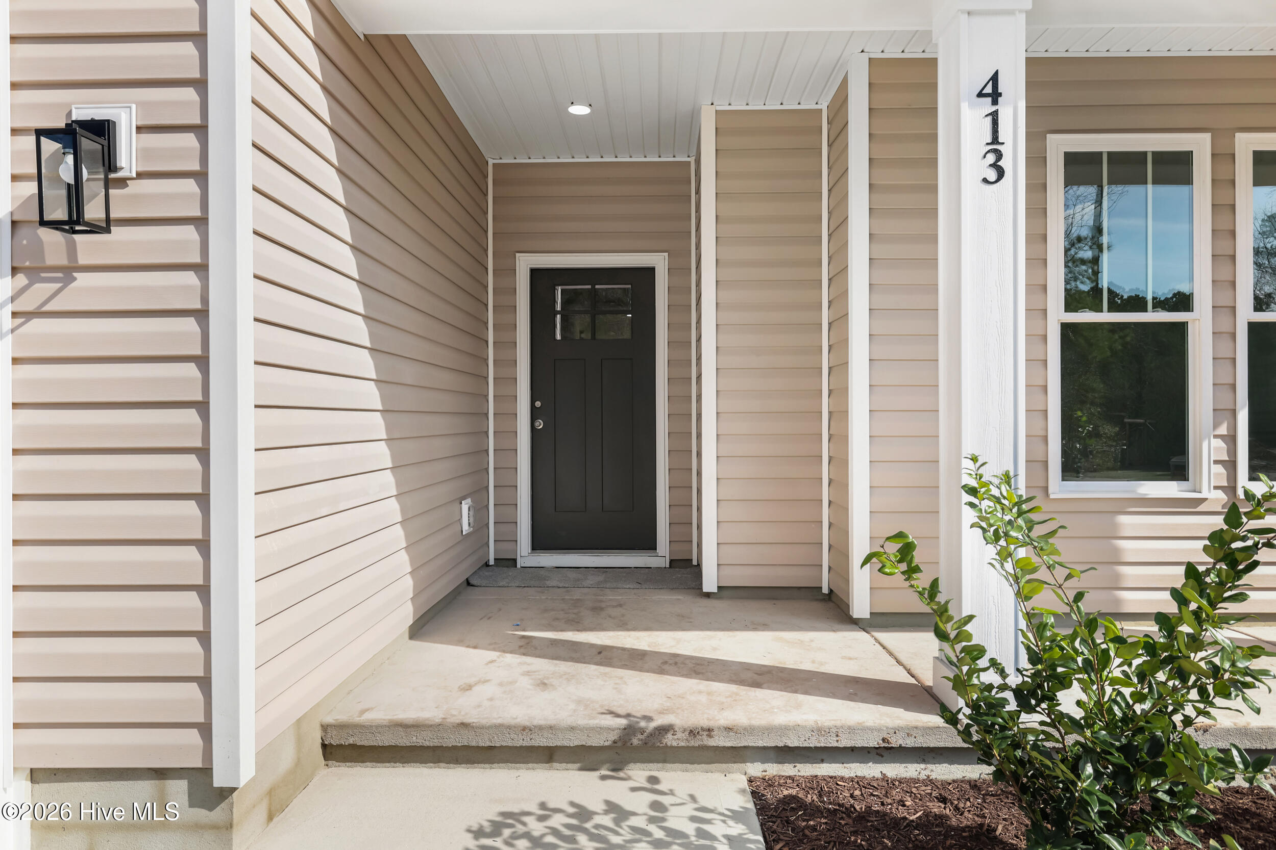 100558641 | Photo 20