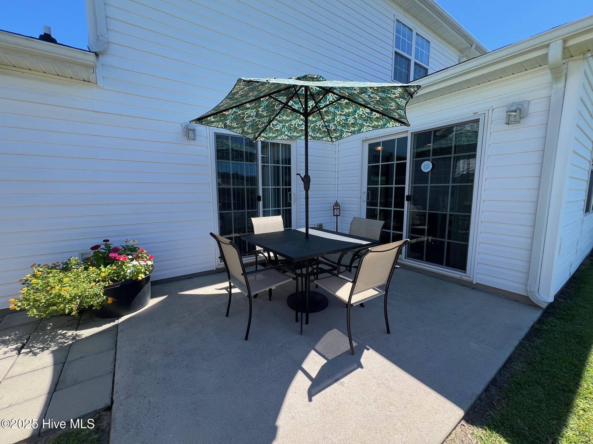 137 Jessie Circle, Hubert, NC 28539 – photo 8: 8 Back patio