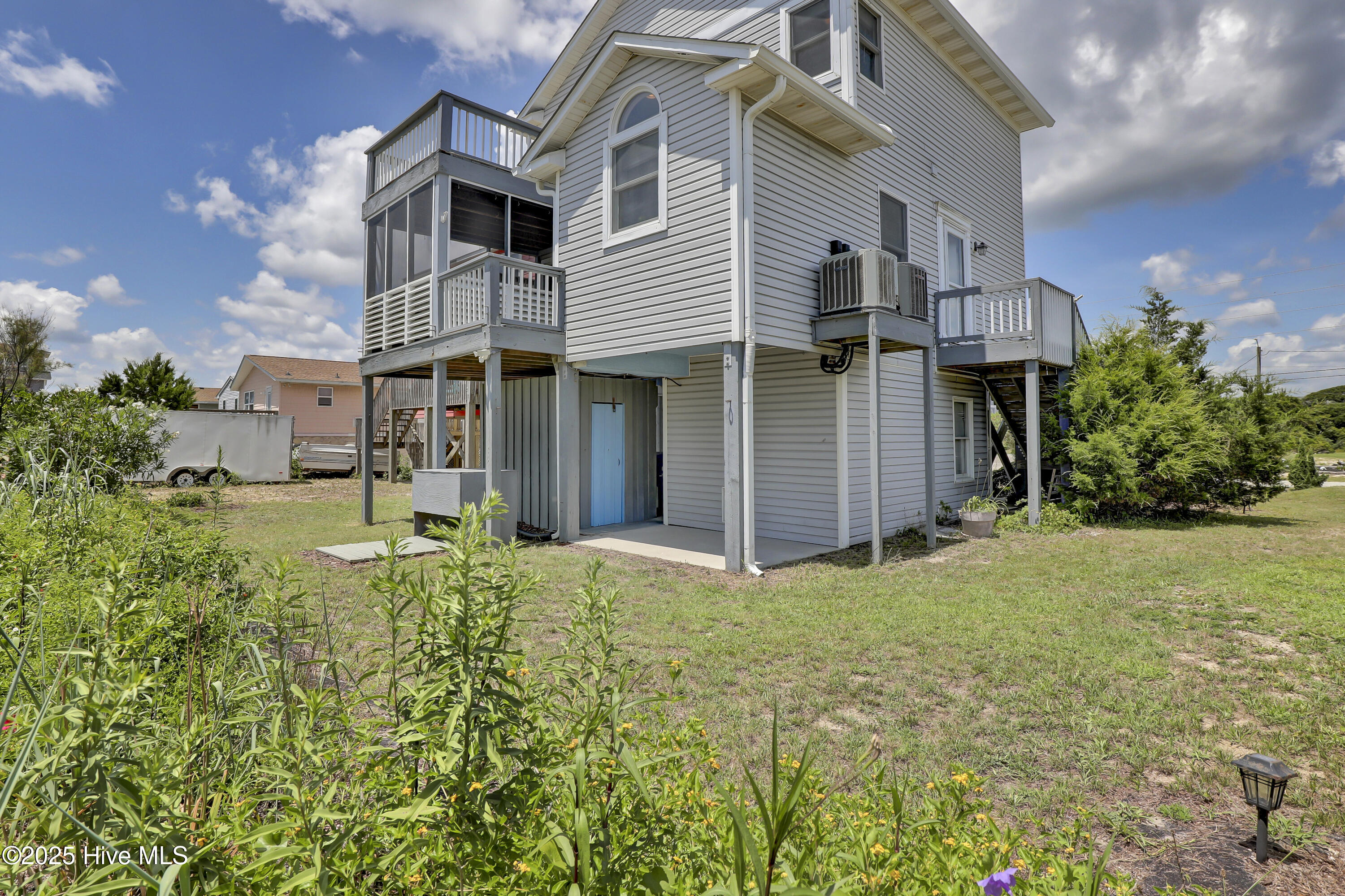 100521146 | Photo 19