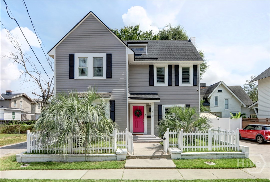 Photo 1 of Single family home for sale at 1810 Habersham St, Savannah, GA 31401 | MLS# SA364803 | Listing updated on 2026-09-21