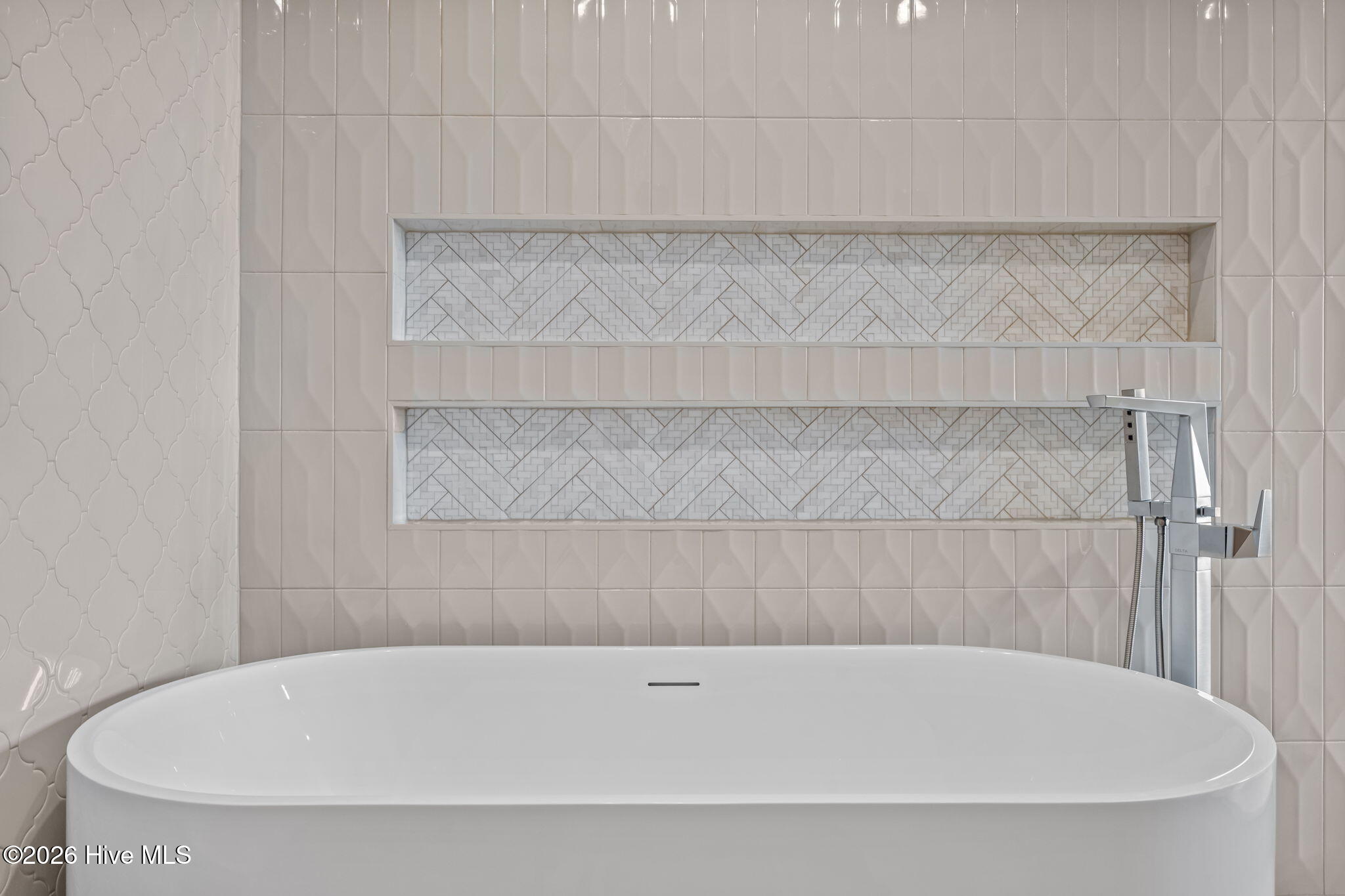 100552191 | Photo 84