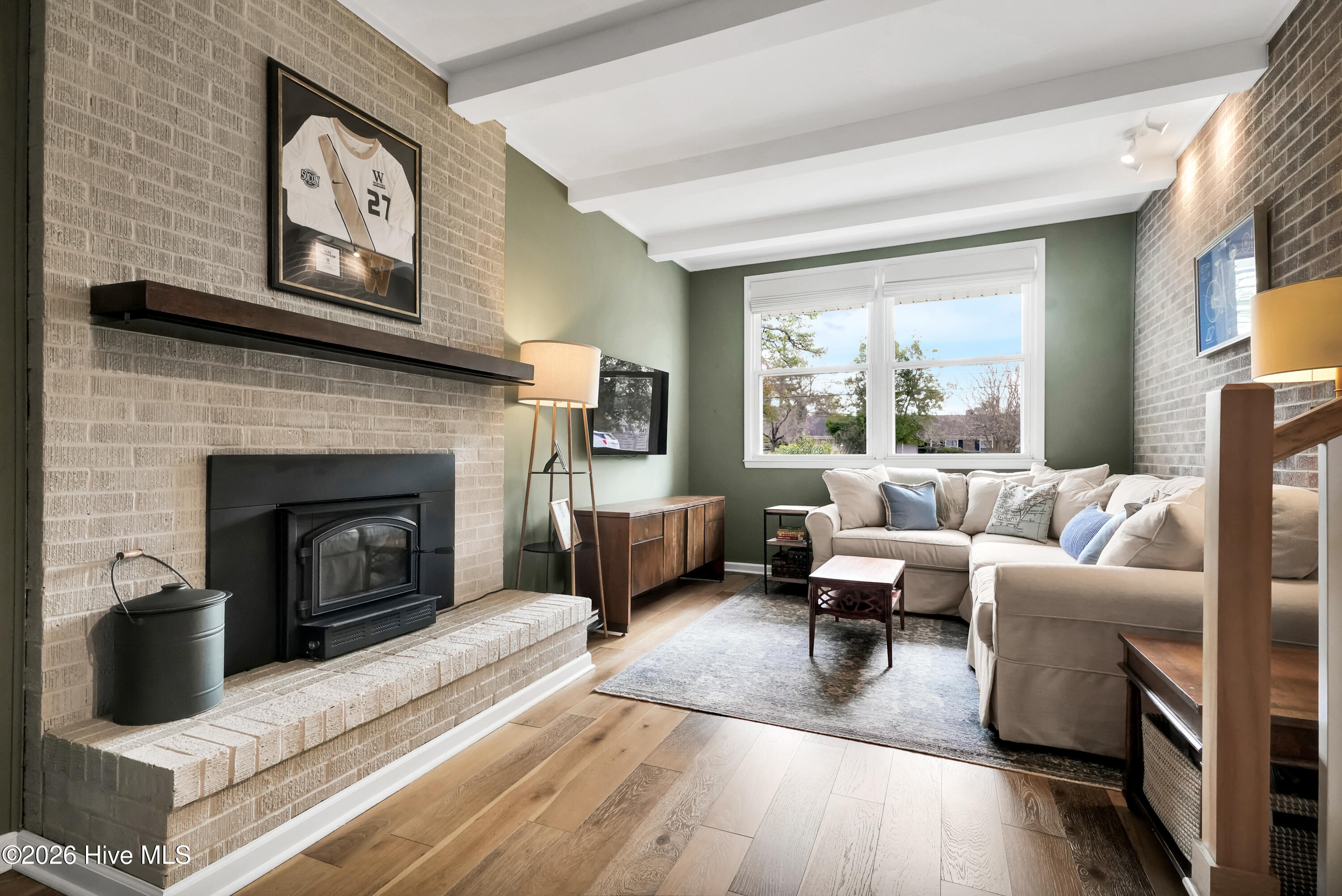 100557900 | Photo 14