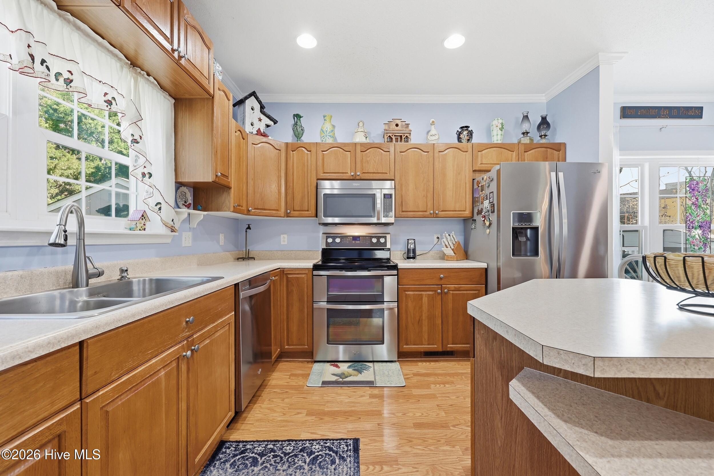 100561141 | Photo 19